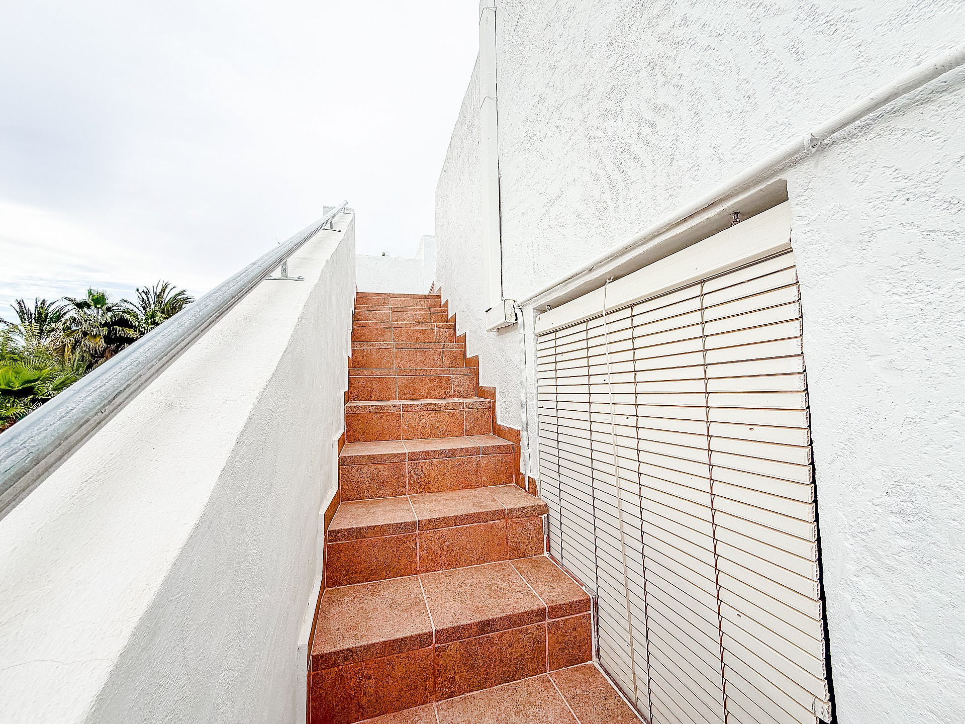 Resale - 2 Bedroom 2 Bathroom Country house in Elche -  - Alicante