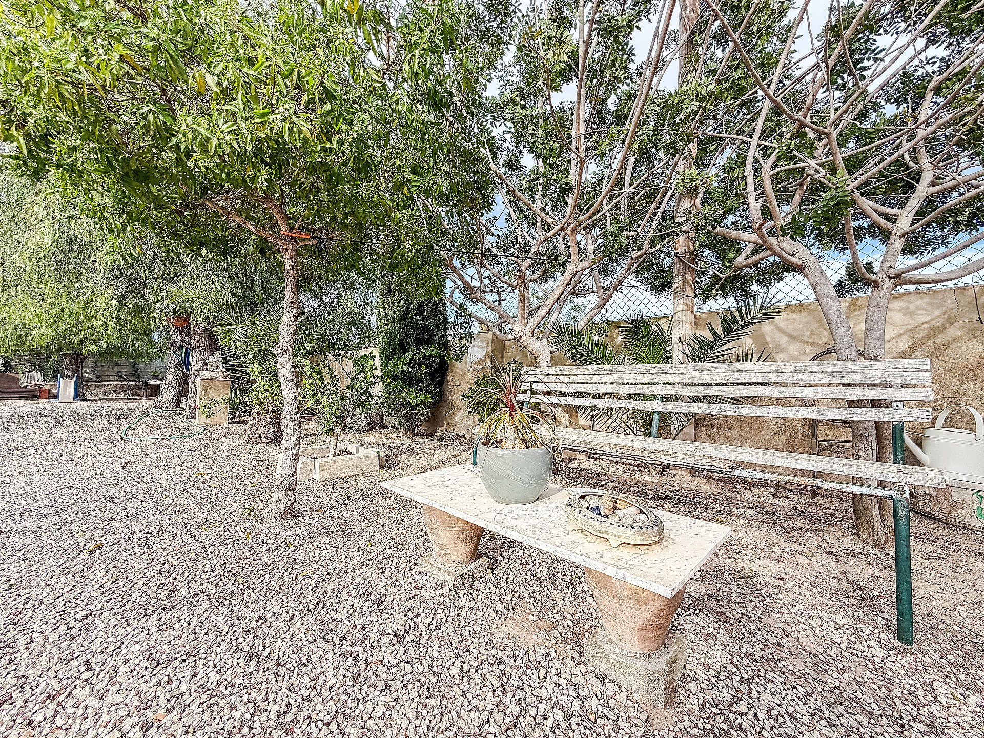 Resale - 2 Bedroom 2 Bathroom Country house in Elche -  - Alicante