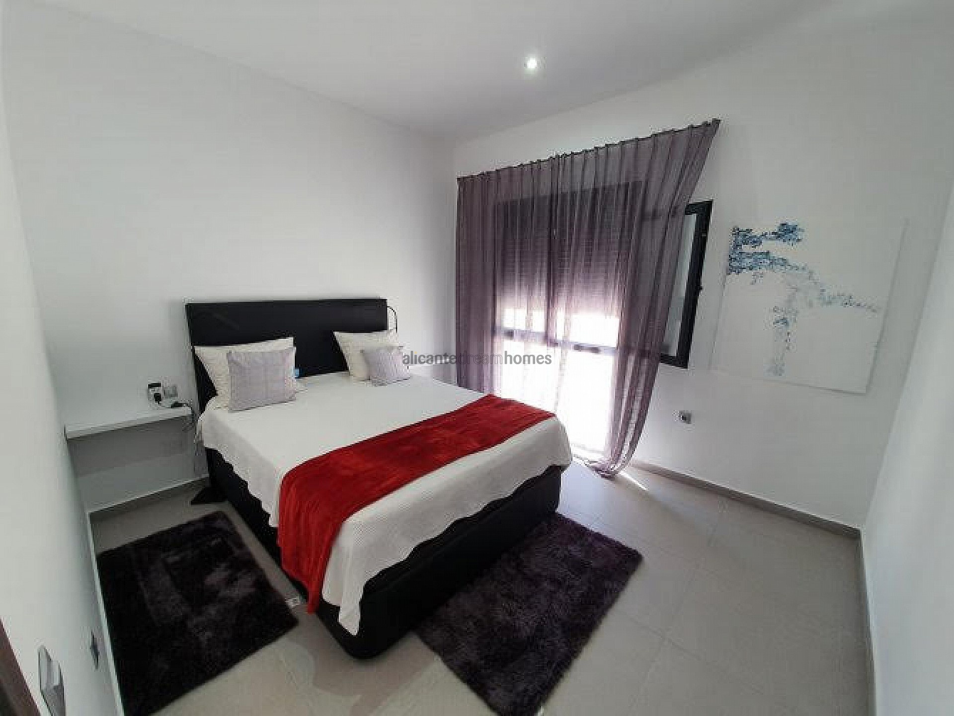 Resale - 3 Bedroom 3 Bathroom Villa in Pinoso -  - Alicante