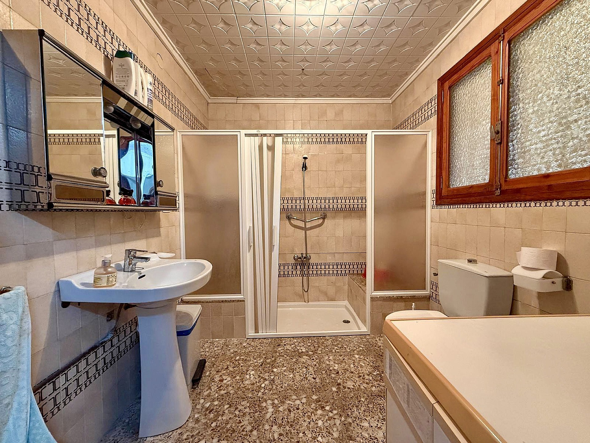 Resale - 5 Bedroom 1 Bathroom Townhouse in Pinoso - , Pinoso, Alicante, Spain - Alicante