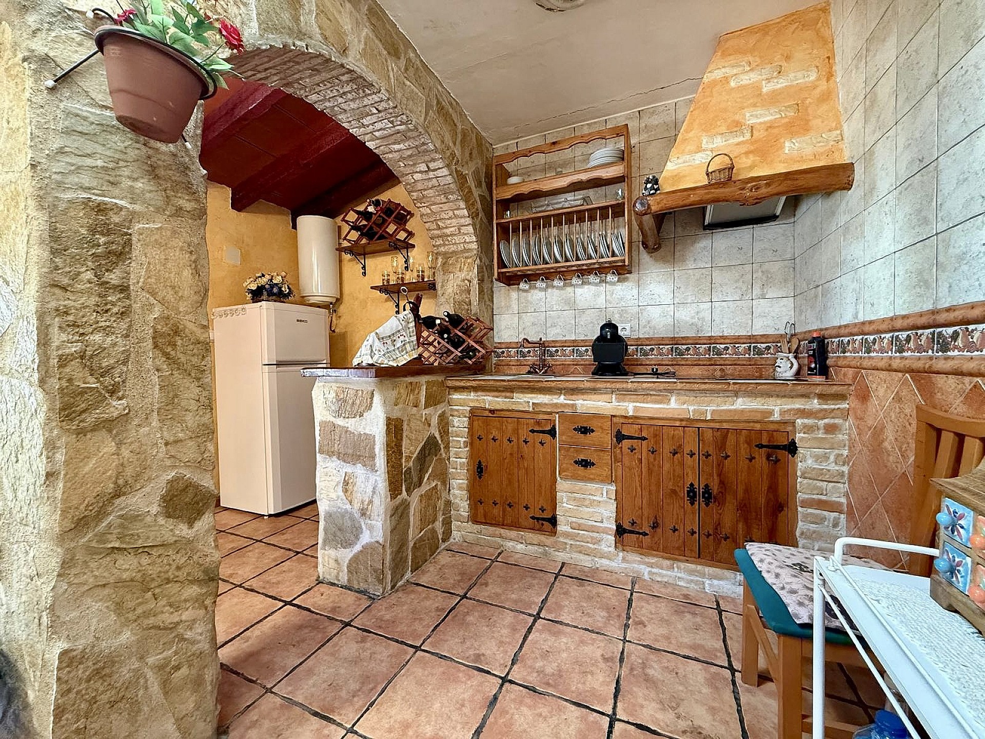 Resale - 5 Bedroom 2 Bathroom Apartment in Pinoso - , Pinoso, Alicante, Spain - Alicante