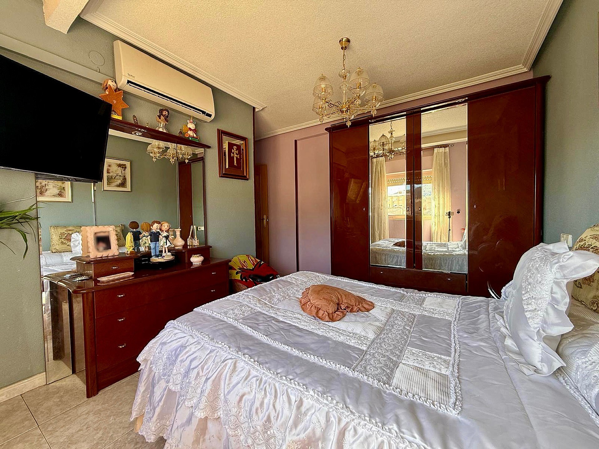 Resale - 5 Bedroom 2 Bathroom Apartment in Pinoso - , Pinoso, Alicante, Spain - Alicante