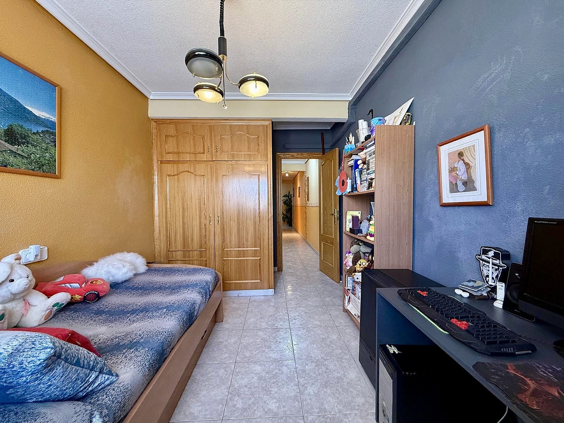 Resale - 5 Bedroom 2 Bathroom Apartment in Pinoso - , Pinoso, Alicante, Spain - Alicante