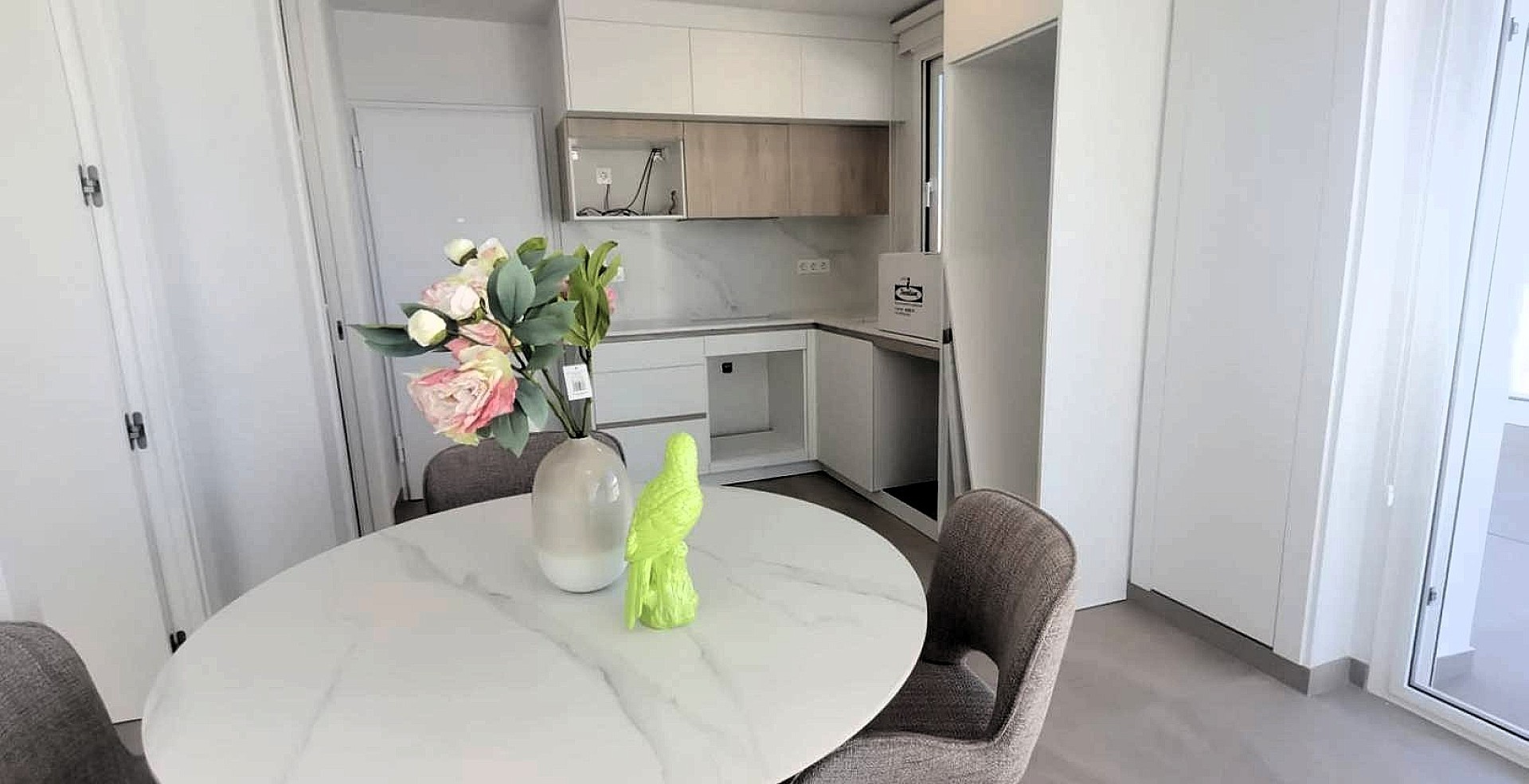 Resale - 1 Bedroom 1 Bathroom Apartment in Torrevieja - , Torrevieja, Alicante, Spain - Alicante