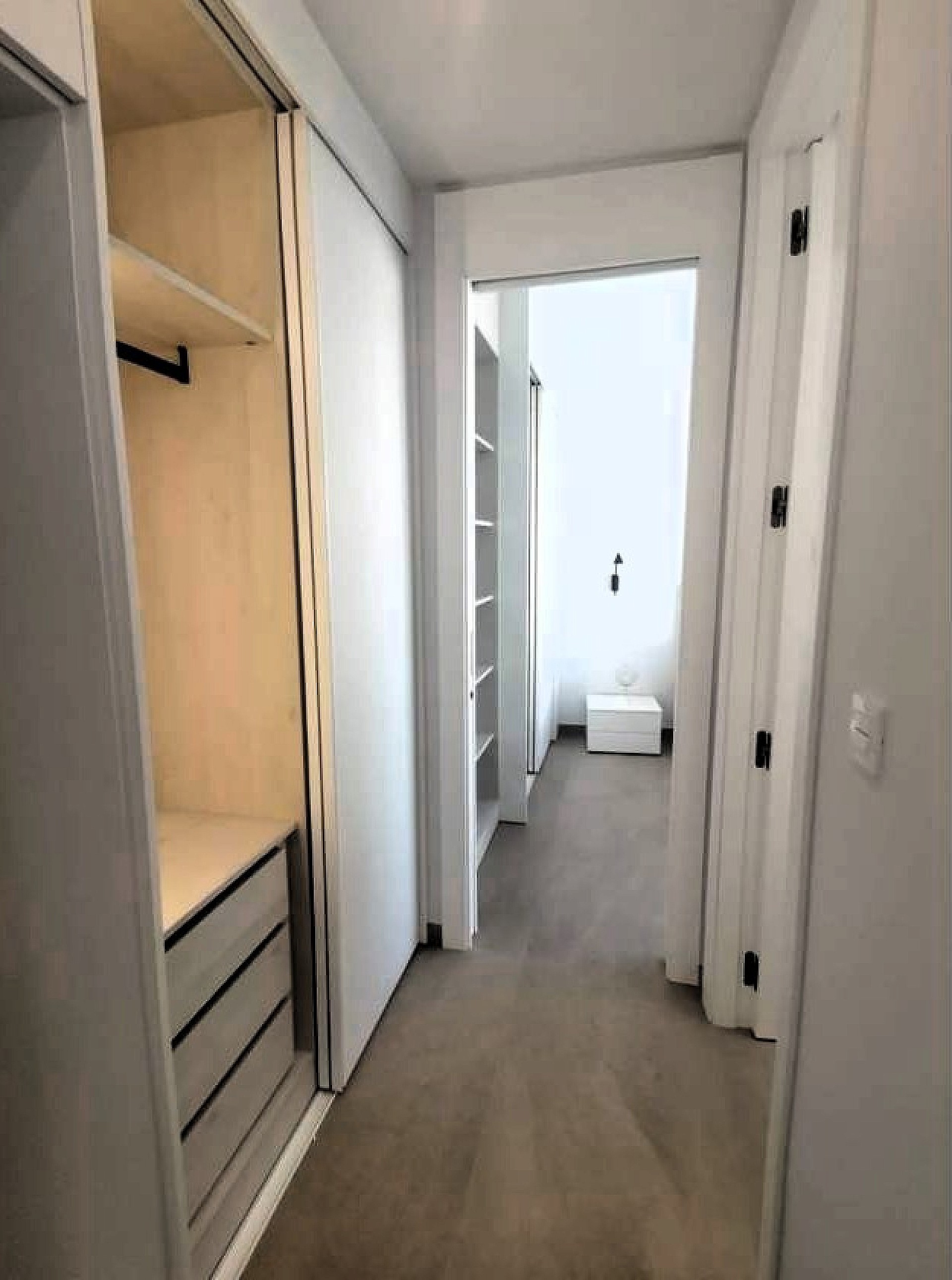 Resale - 2 Bedroom 1 Bathroom Apartment in Torrevieja -  - Alicante