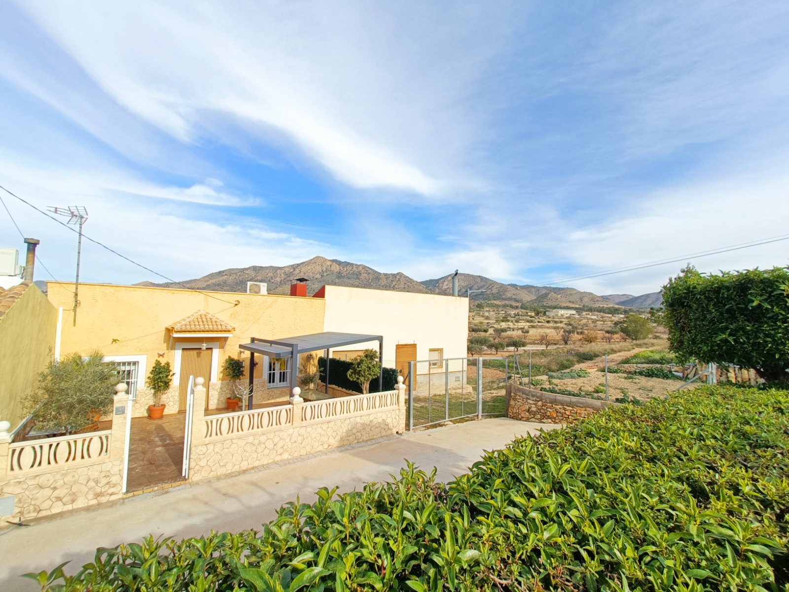 Resale - 3 Bedroom 1 Bathroom Villa in Barinas -  - Murcia