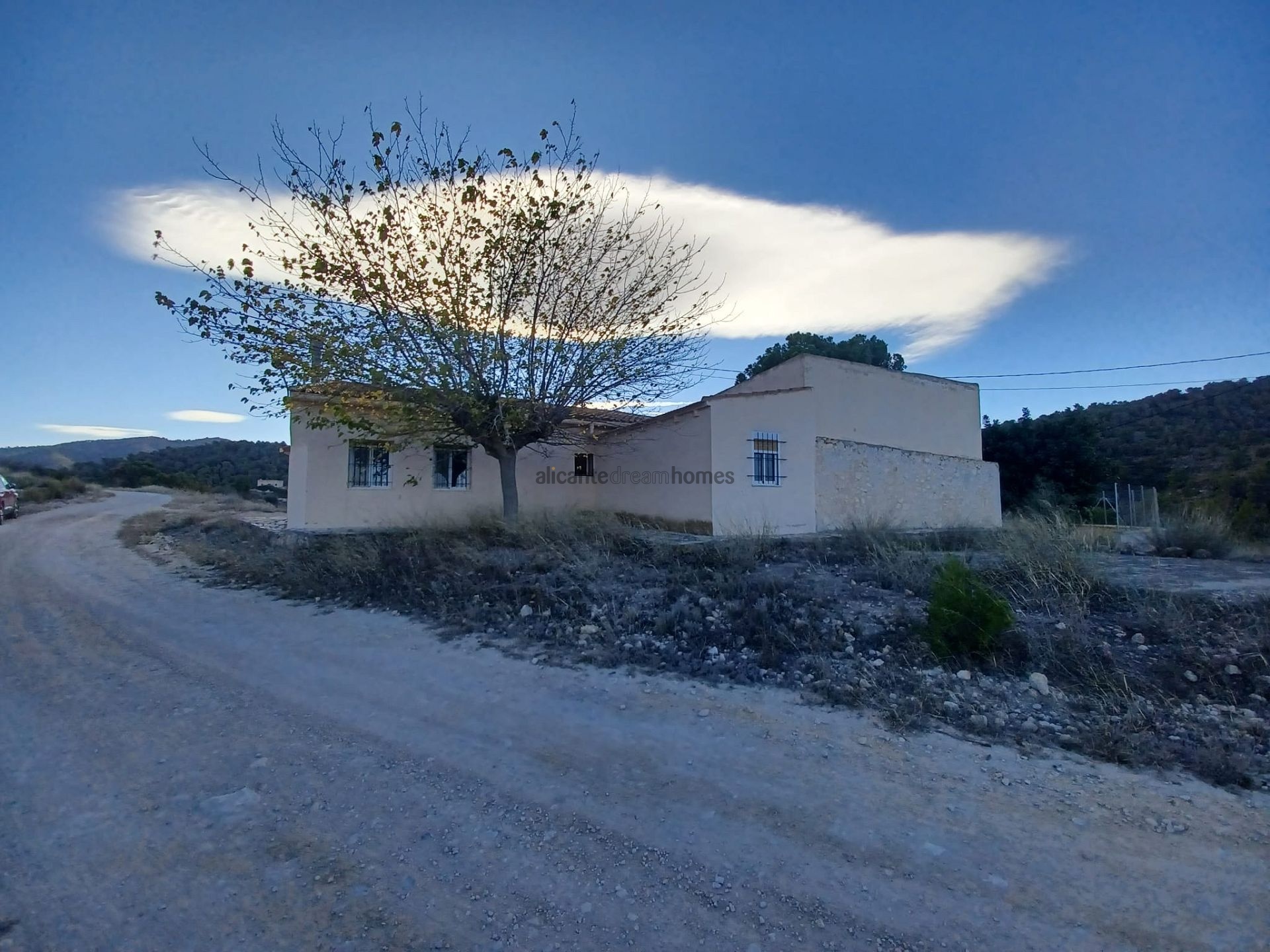 Resale - 3 Bedroom 1 Bathroom Country house in La Zarza -  - Murcia