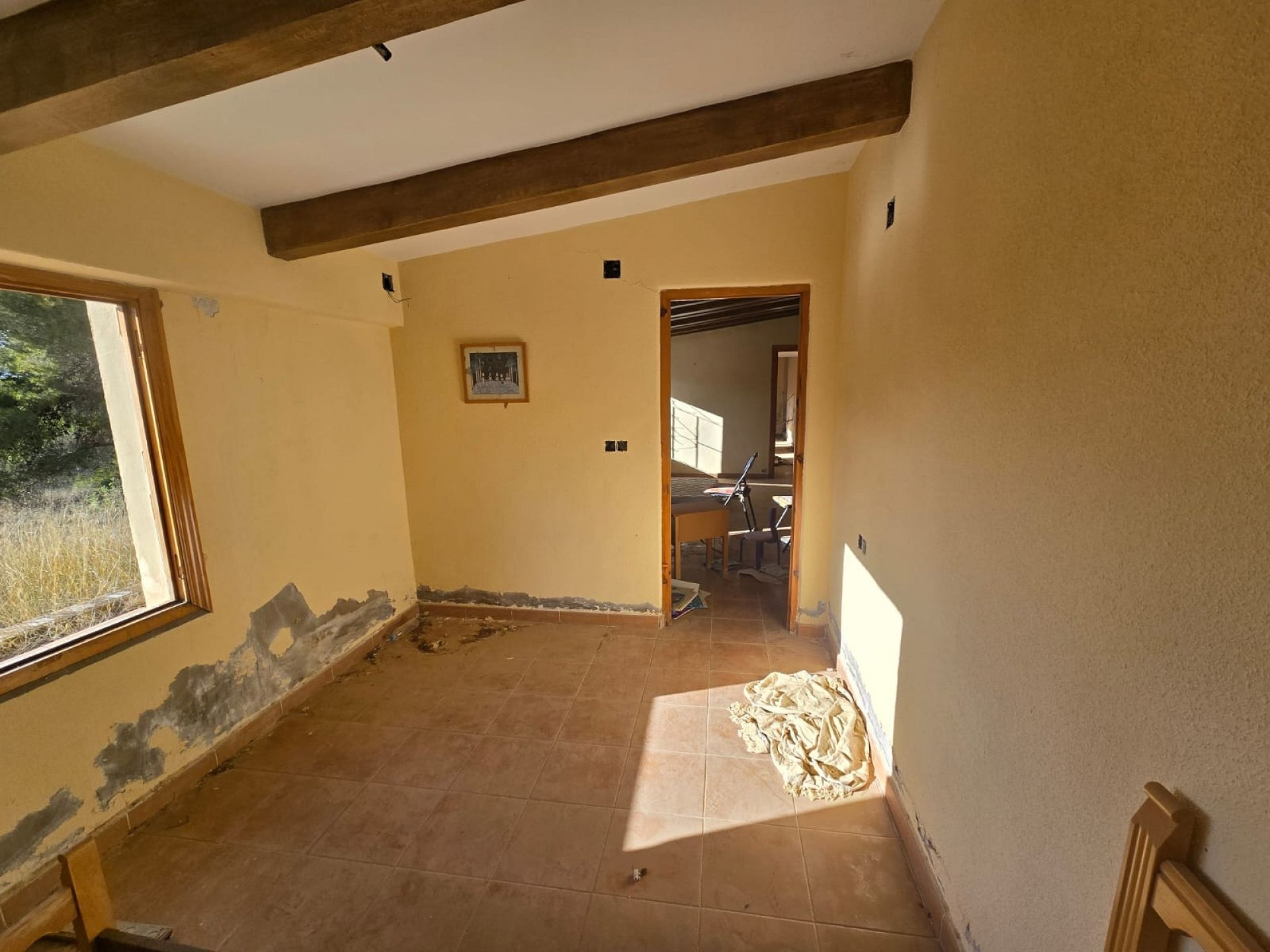 Resale - 3 Bedroom 2 Bathroom Villa in Petrer -  - Alicante