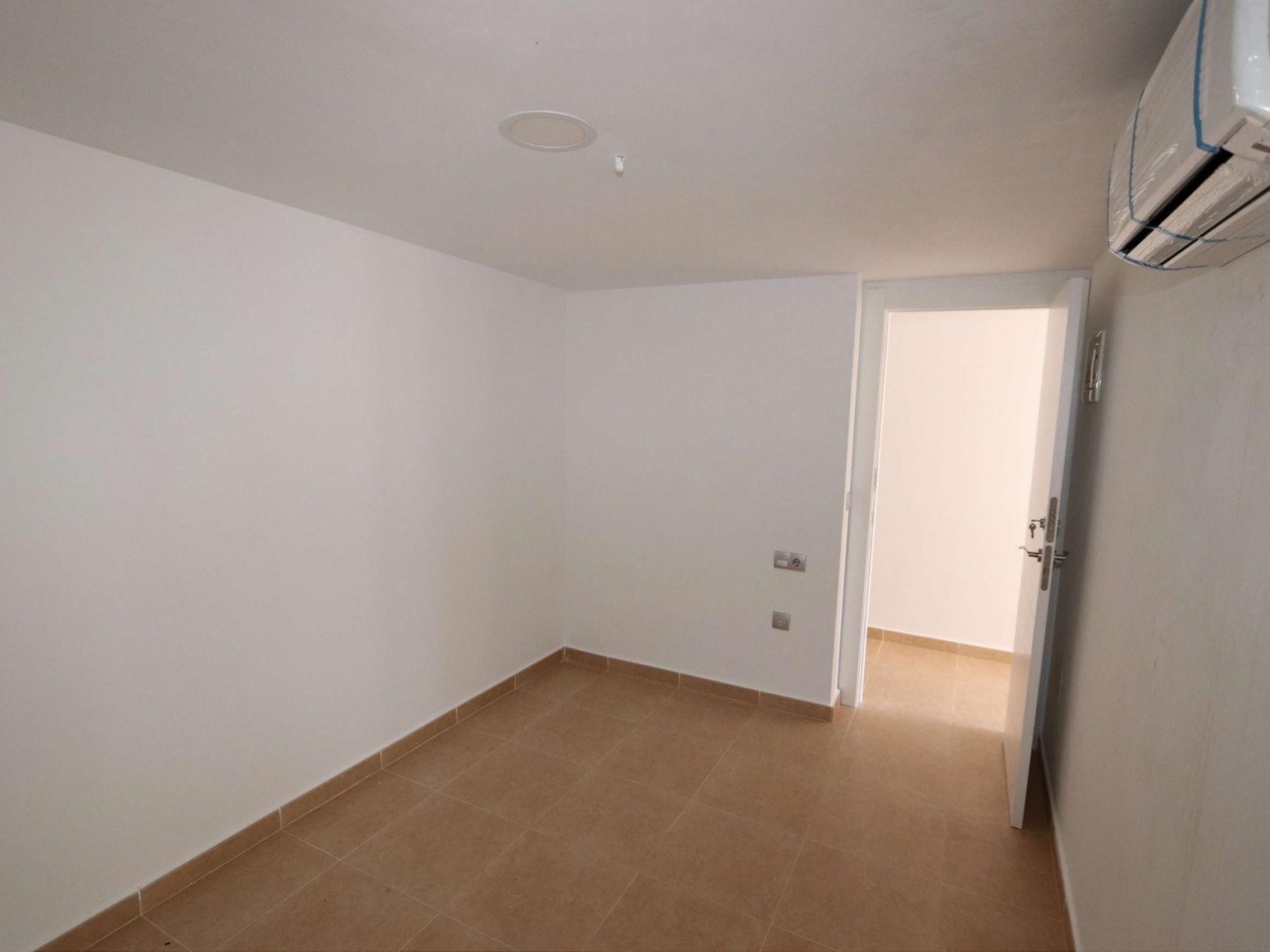 11 Bedroom 12 Bathroom Commercial in Fortuna