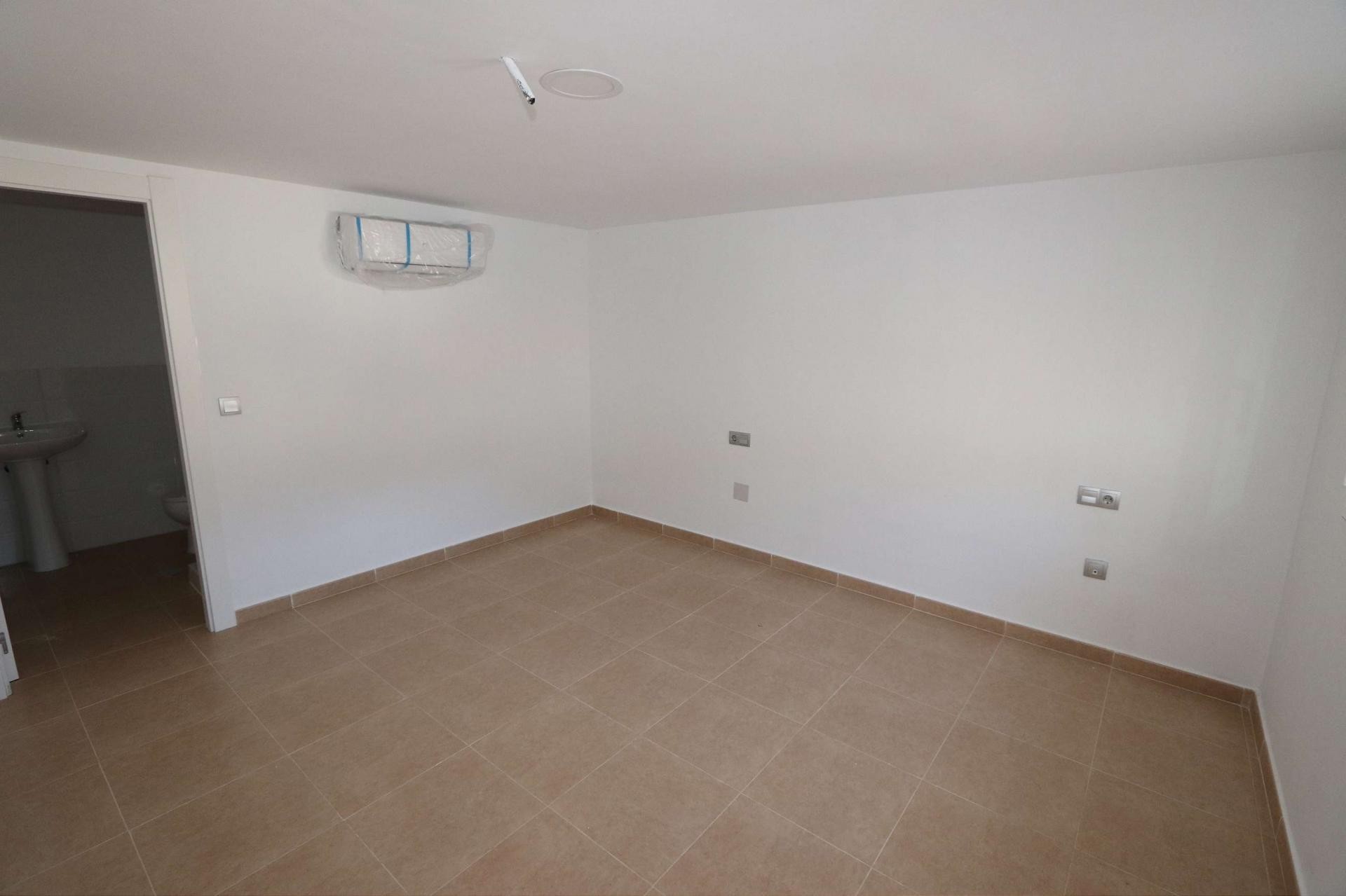 Sold - 11 Bedroom 12 Bathroom Commercial in Fortuna -  - Murcia