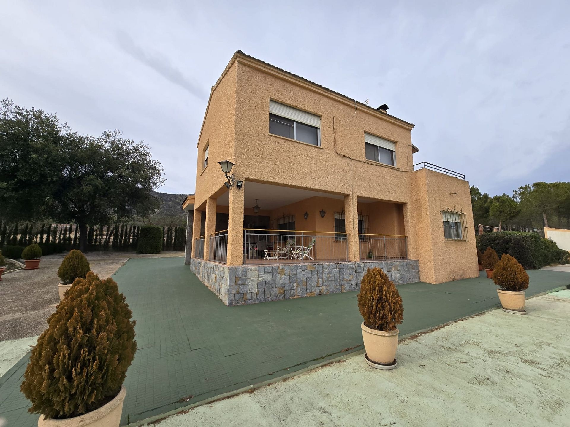 Resale - 4 Bedroom 4 Bathroom Country house in Salinas -  - Alicante