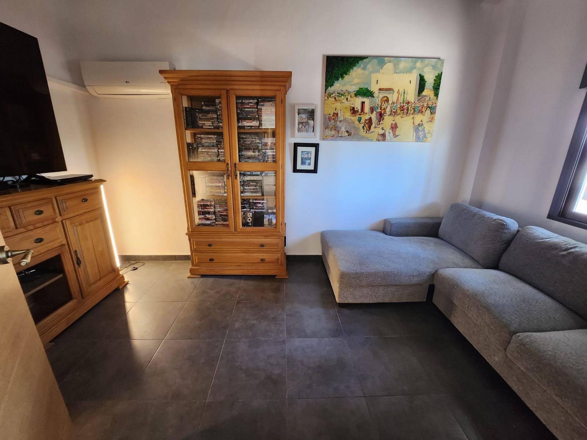 Resale - 4 Bedroom 2 Bathroom Villa in Villena -  - Alicante