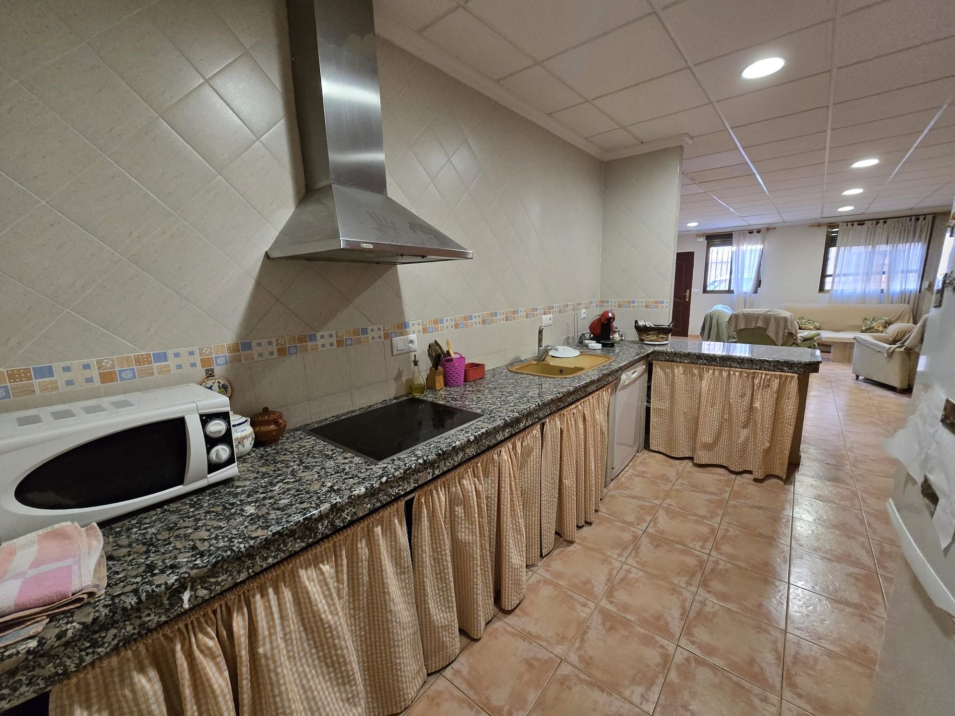 Sold - 6 Bedroom 3 Bathroom Townhouse in Salinas -  - Alicante