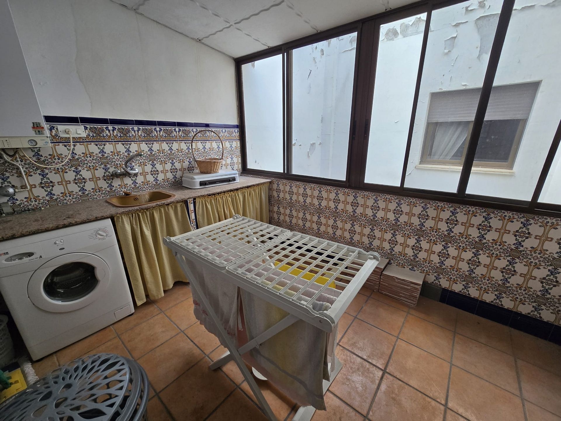Sold - 6 Bedroom 3 Bathroom Townhouse in Salinas -  - Alicante