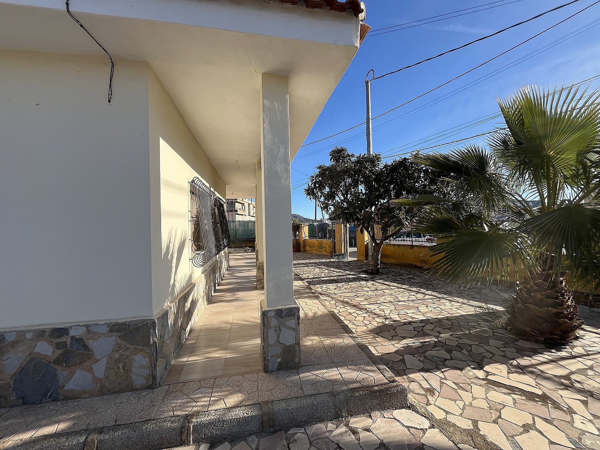 Sold - 3 Bedroom 1 Bathroom Villa in Macisvenda -  - Murcia