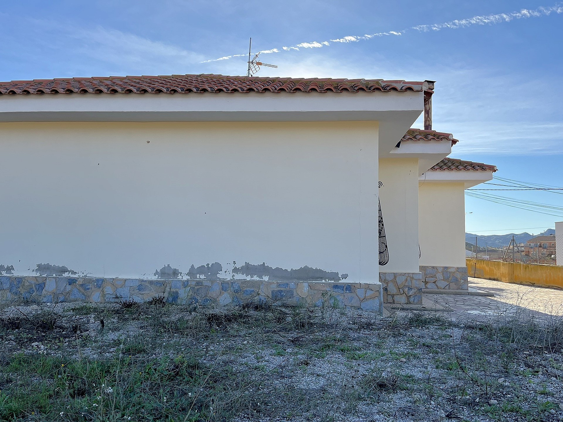 Sold - 3 Bedroom 1 Bathroom Villa in Macisvenda -  - Murcia