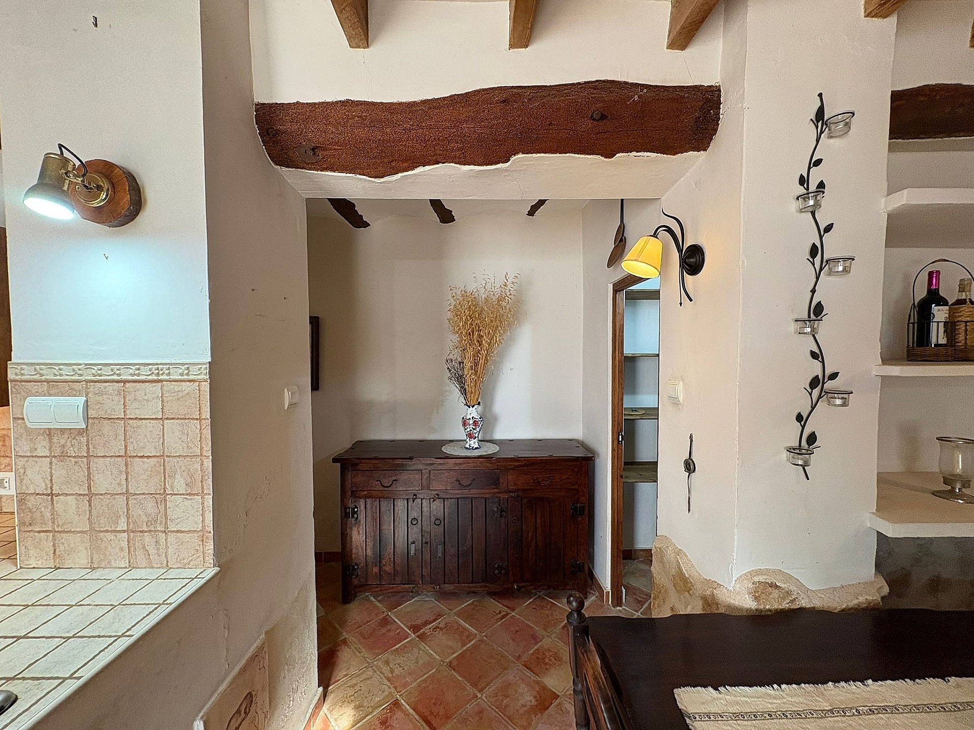 Resale - 6 Bedroom 2 Bathroom Semi-detached in Pinoso -  - Alicante