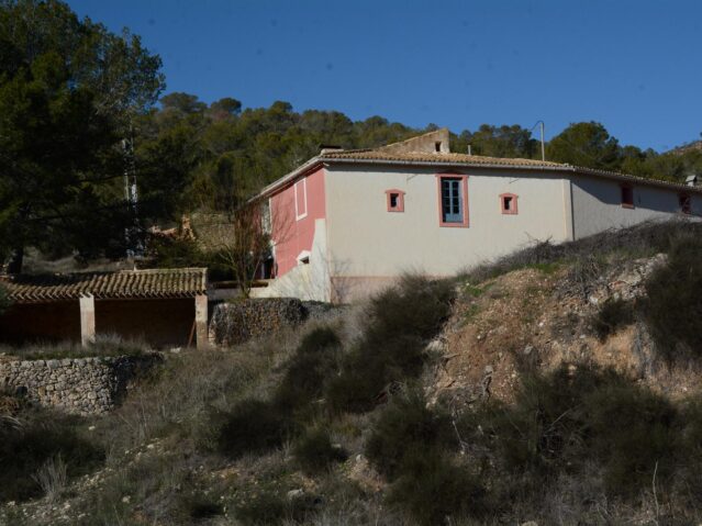 Resale - 6 Bedroom 2 Bathroom Villa in Monóvar - , Monóvar, Alicante, Spain - Alicante