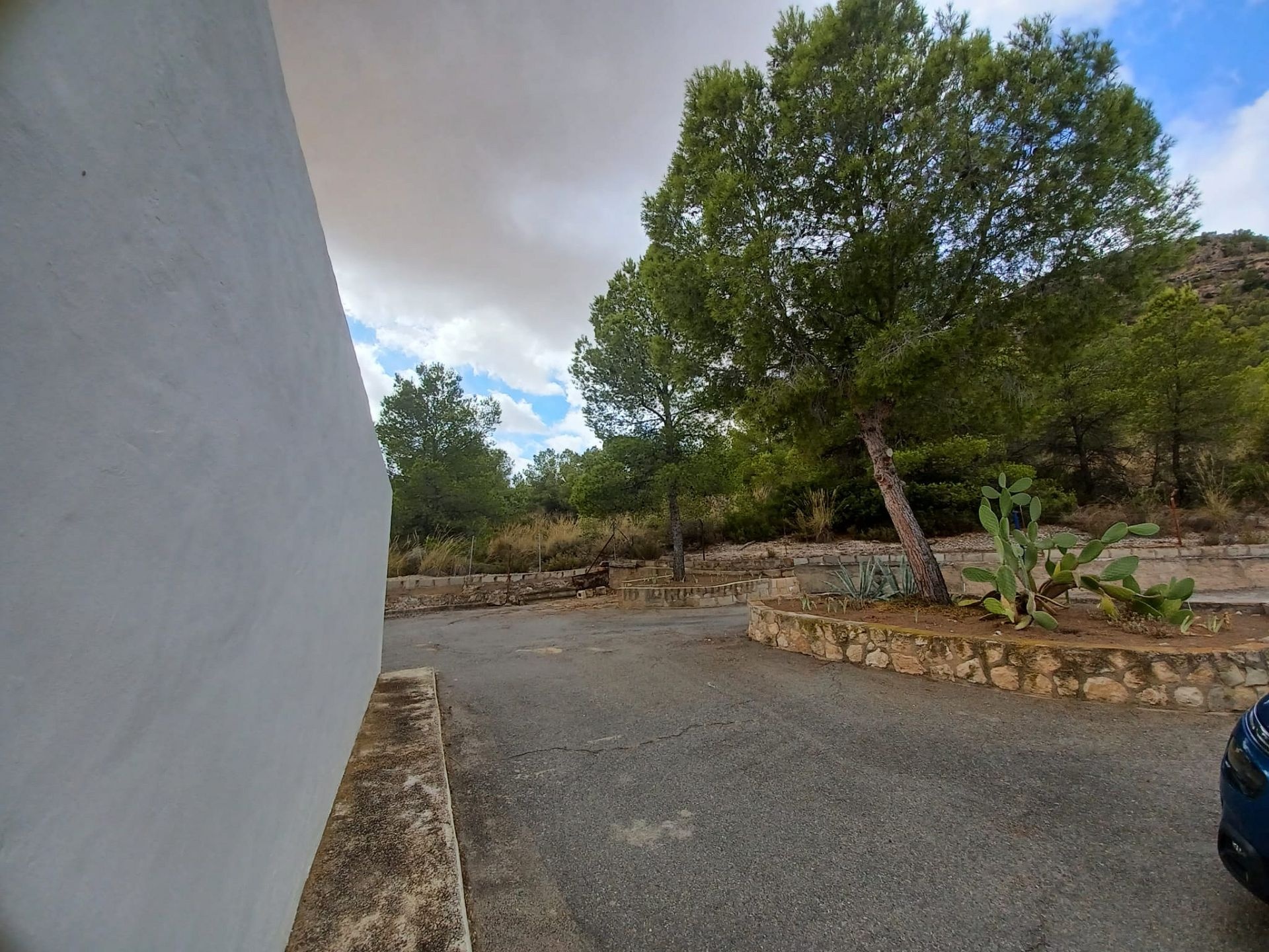 Resale - 3 Bedroom 1 Bathroom Country house in Yecla -  - Murcia