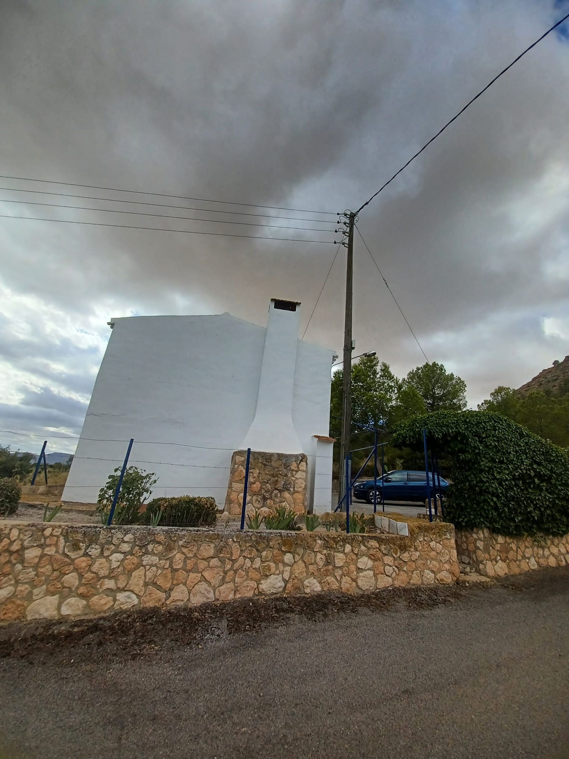 Resale - 3 Bedroom 1 Bathroom Country house in Yecla -  - Murcia