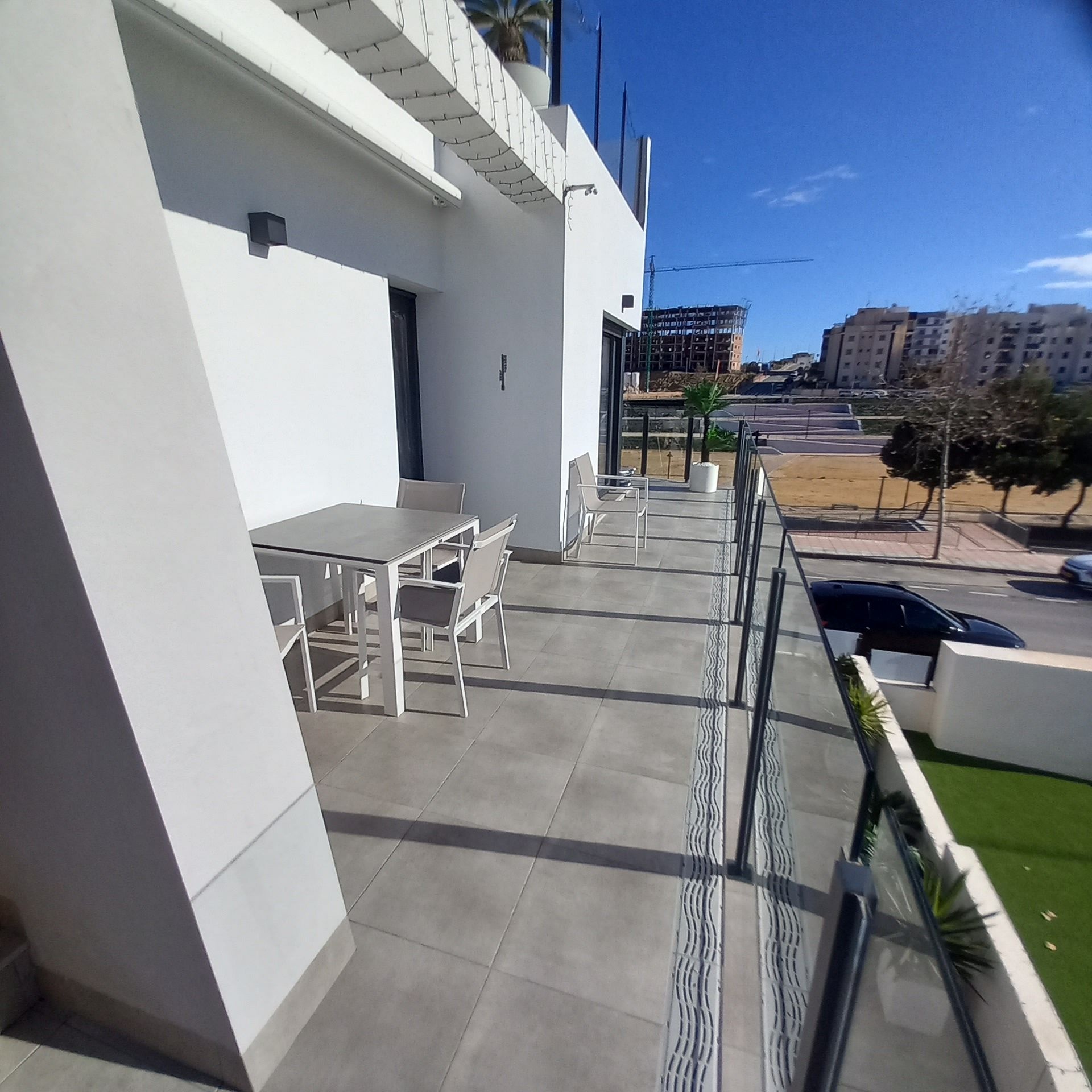 Resale - 2 Bedroom 2 Bathroom Apartment in San Miguel de Salinas -  - Alicante