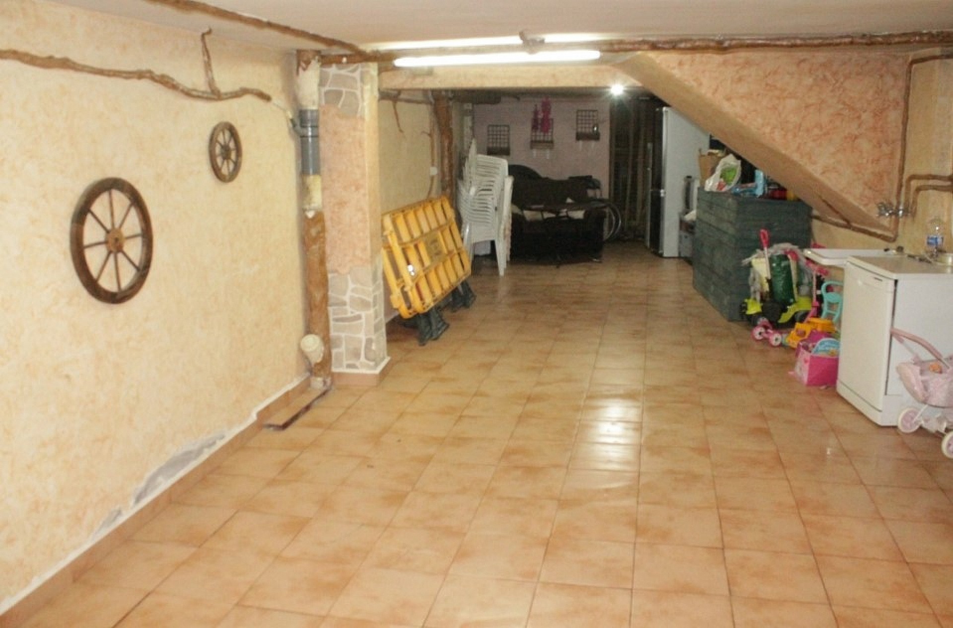 Resale - 3 Bedroom 3 Bathroom Townhouse in Pinoso -  - Alicante