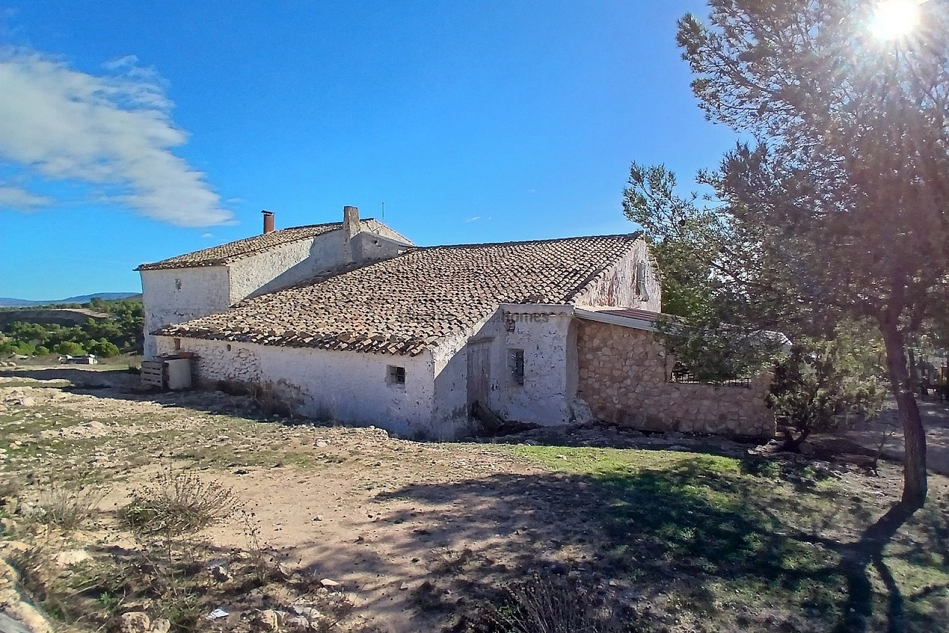 Resale - 6 Bedroom 1 Bathroom Country house in Caudete -  - Albacete