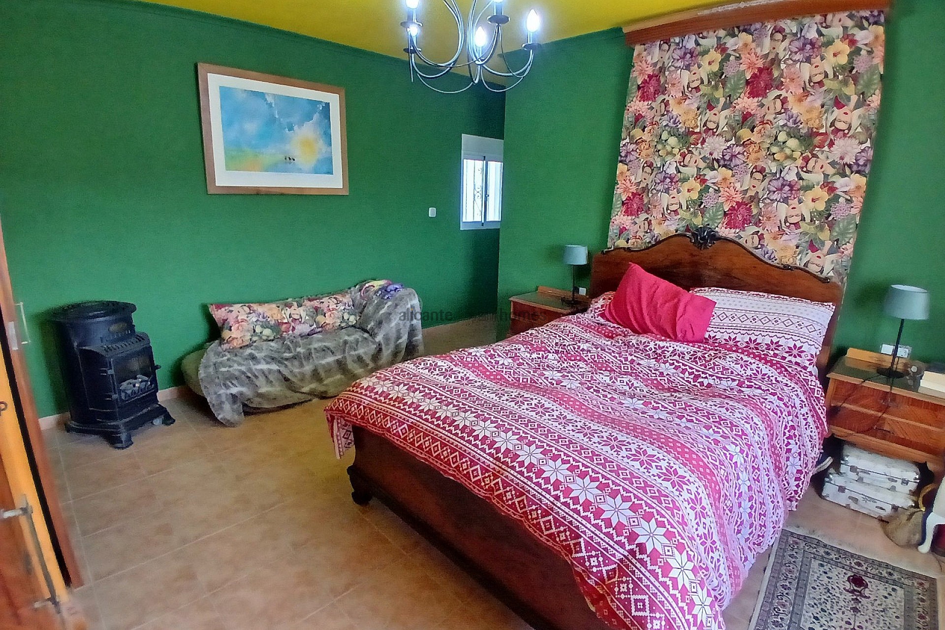 Sold - 3 Bedroom 1 Bathroom Country house in Monóvar -  - Alicante