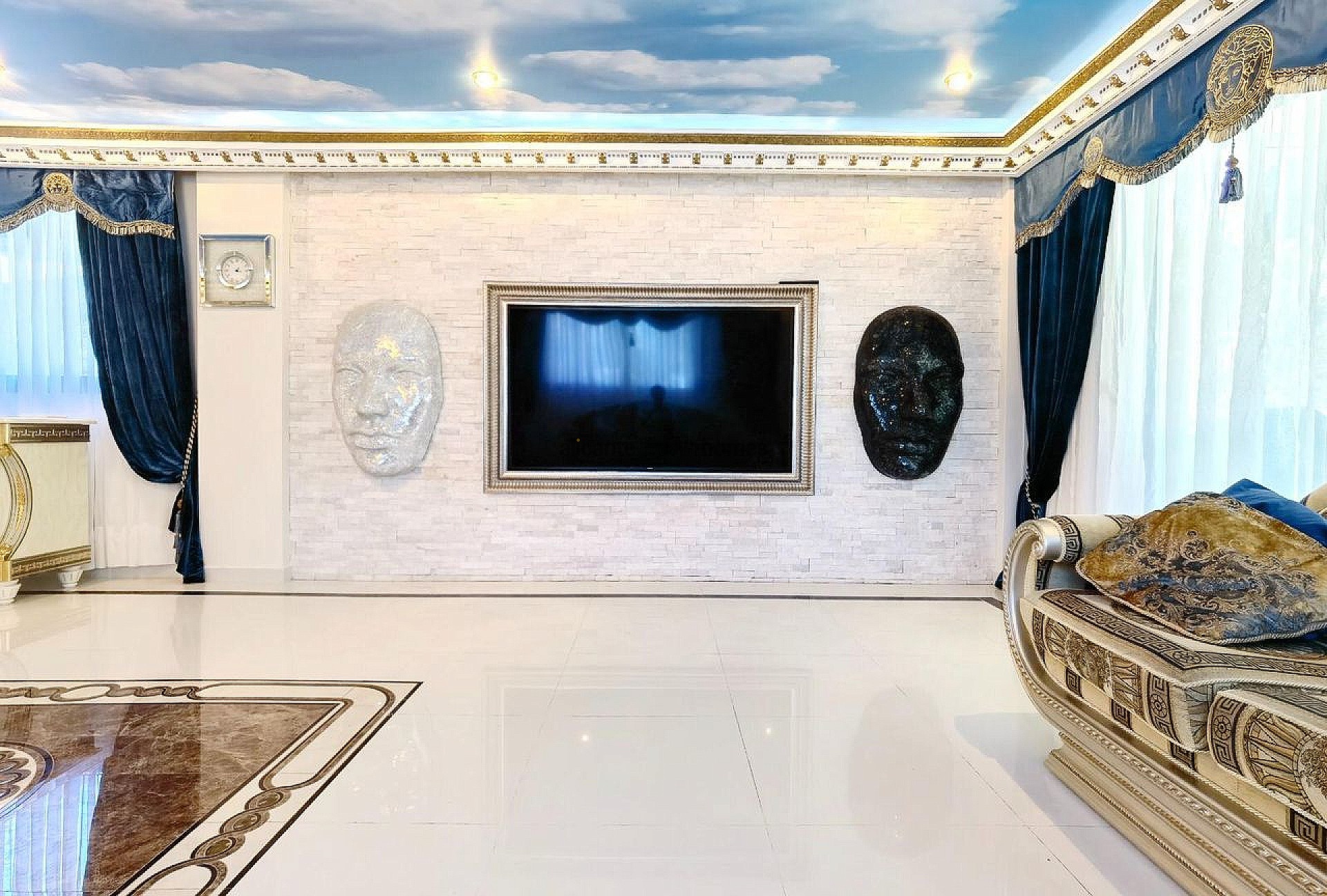 Resale - 5 Bedroom 4 Bathroom Villa in Altea -  - Alicante
