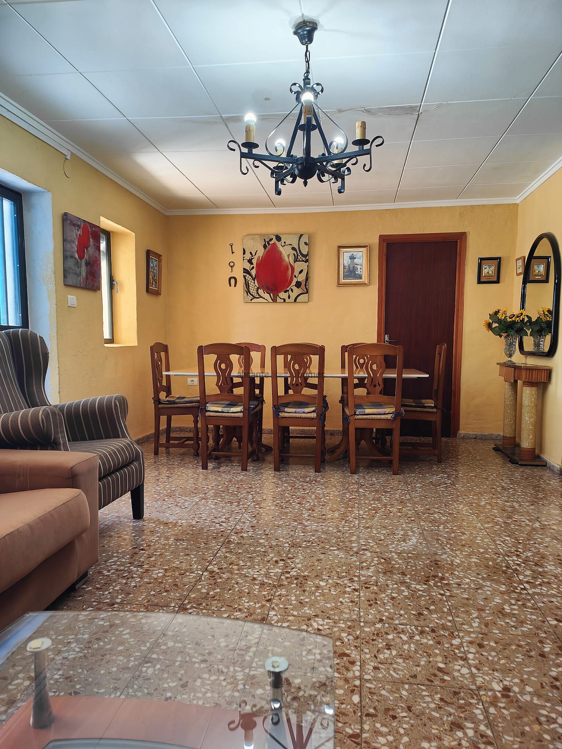 Resale - 3 Bedroom 1 Bathroom Country house in Yecla -  - Murcia