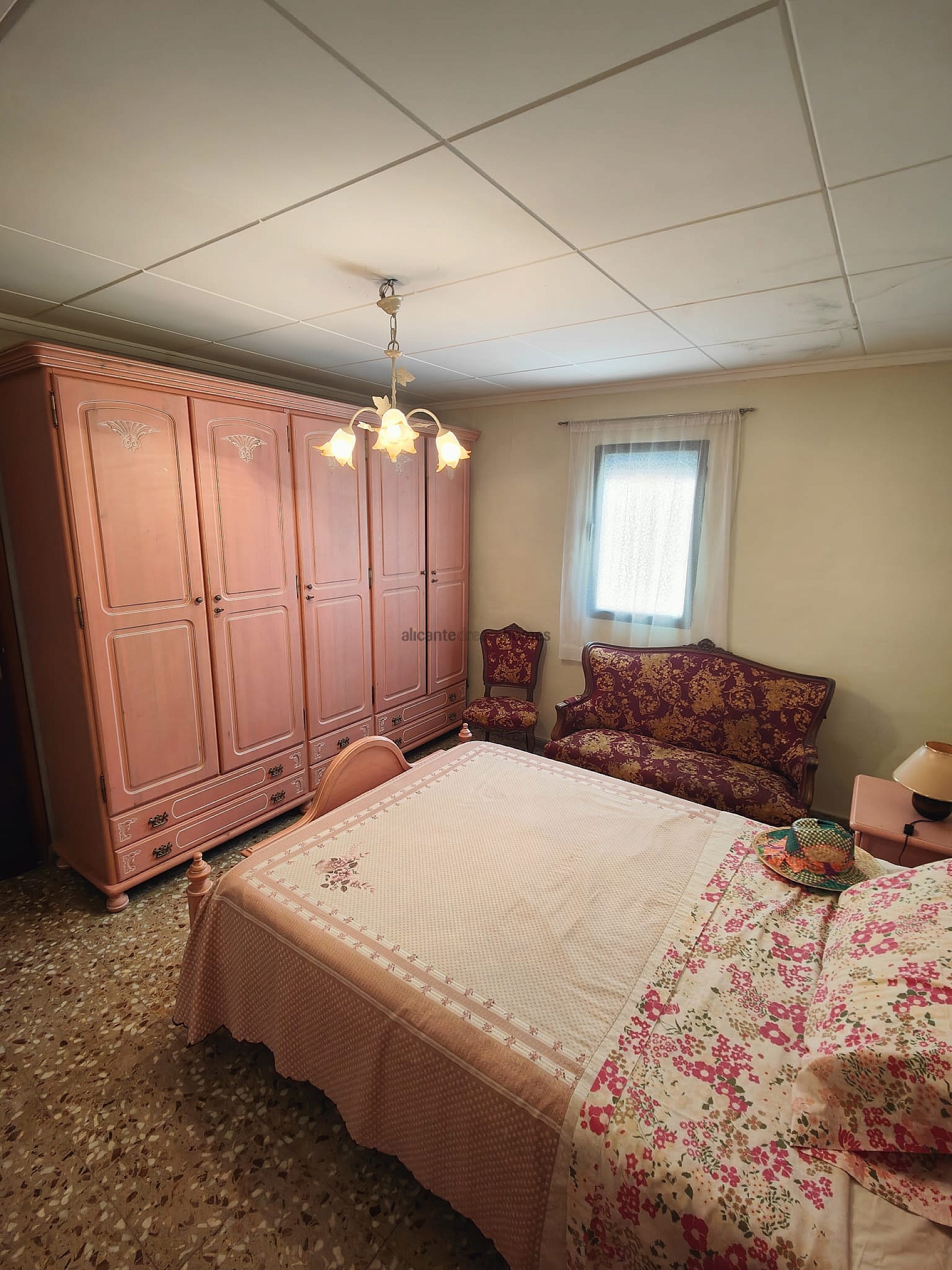 Resale - 3 Bedroom 1 Bathroom Country house in Yecla -  - Murcia