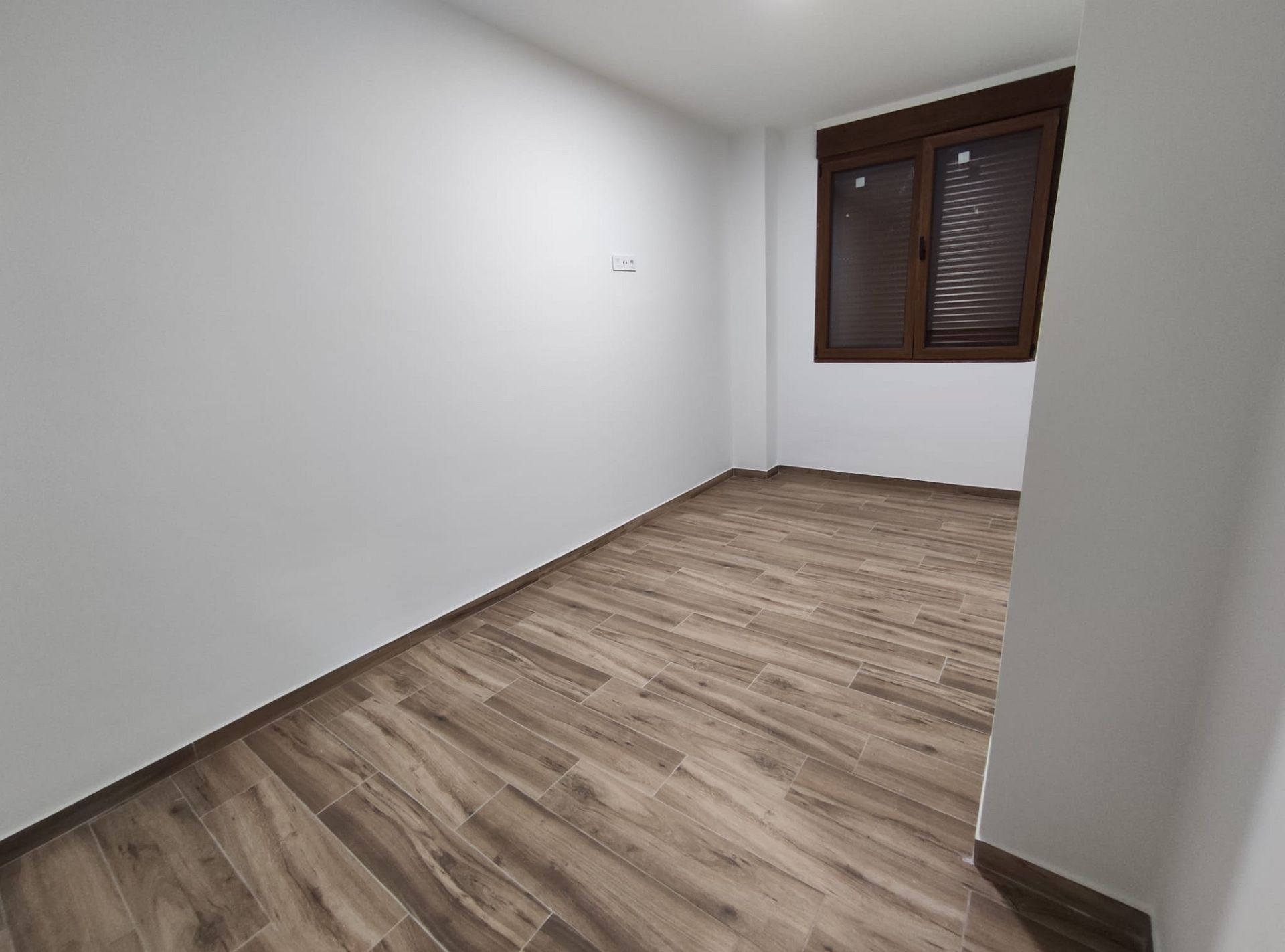 Resale - 2 Bedroom 1 Bathroom Townhouse in Petrer -  - Alicante