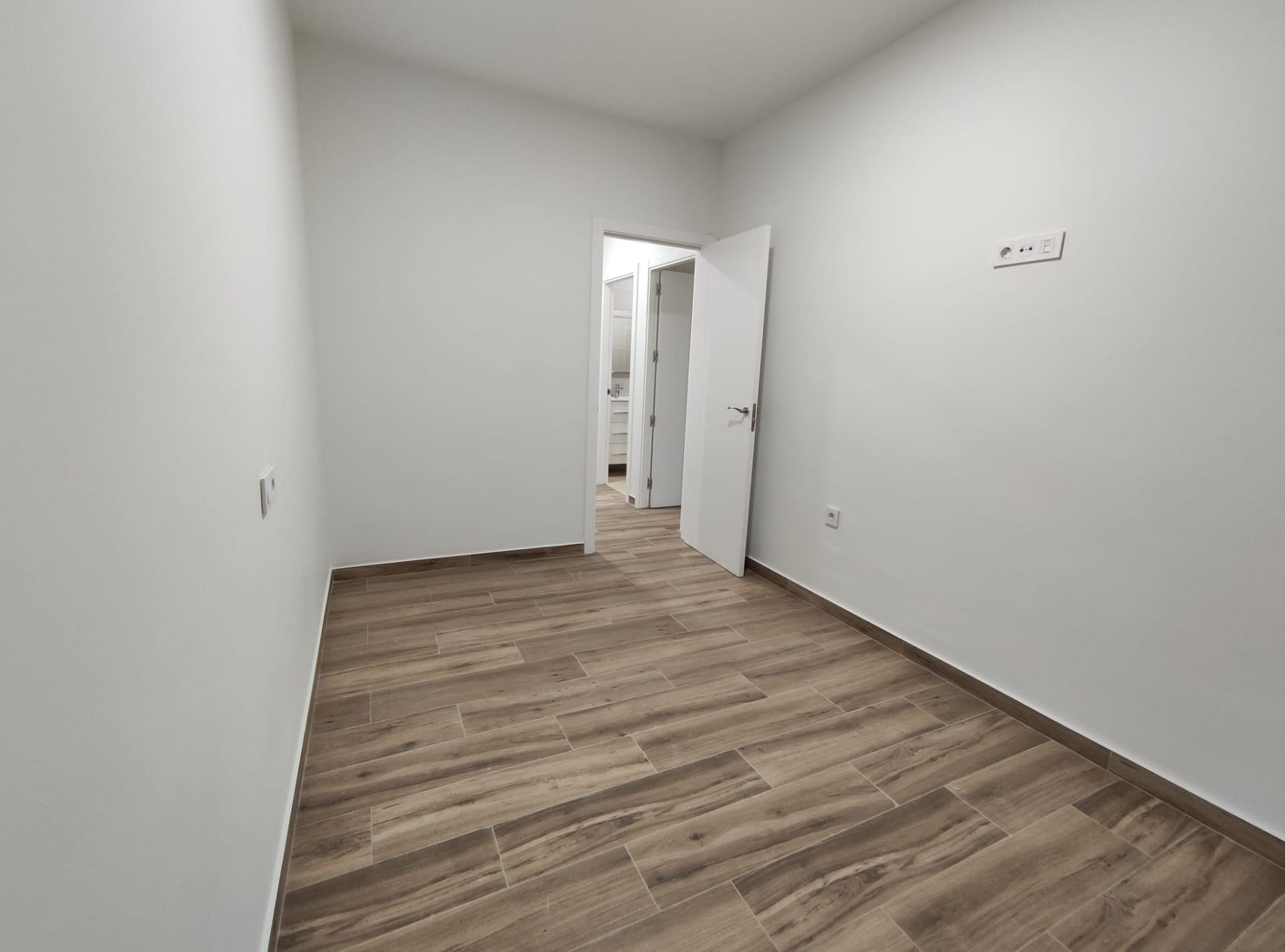 Resale - 2 Bedroom 1 Bathroom Townhouse in Petrer -  - Alicante