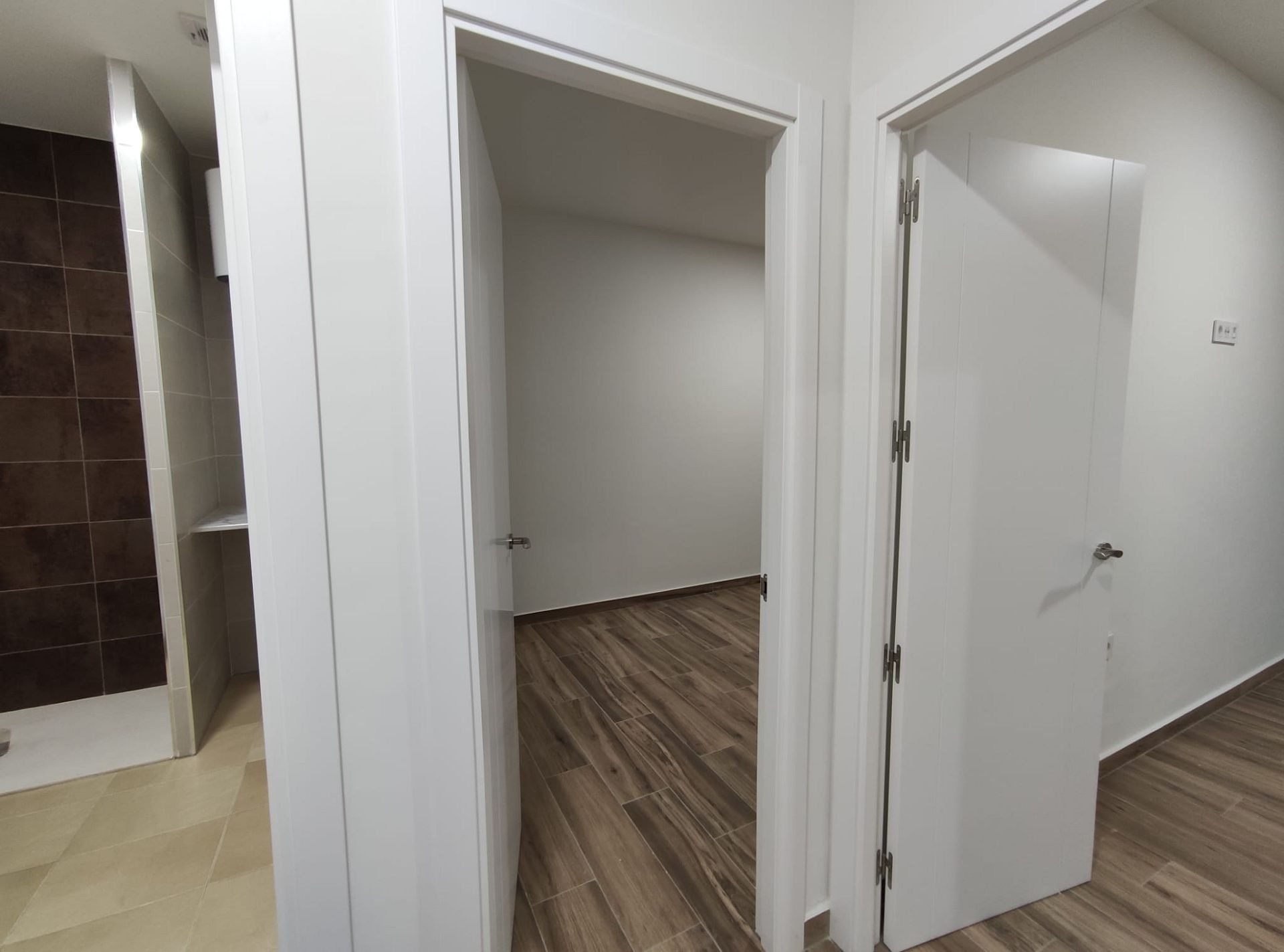 Resale - 2 Bedroom 1 Bathroom Townhouse in Petrer -  - Alicante