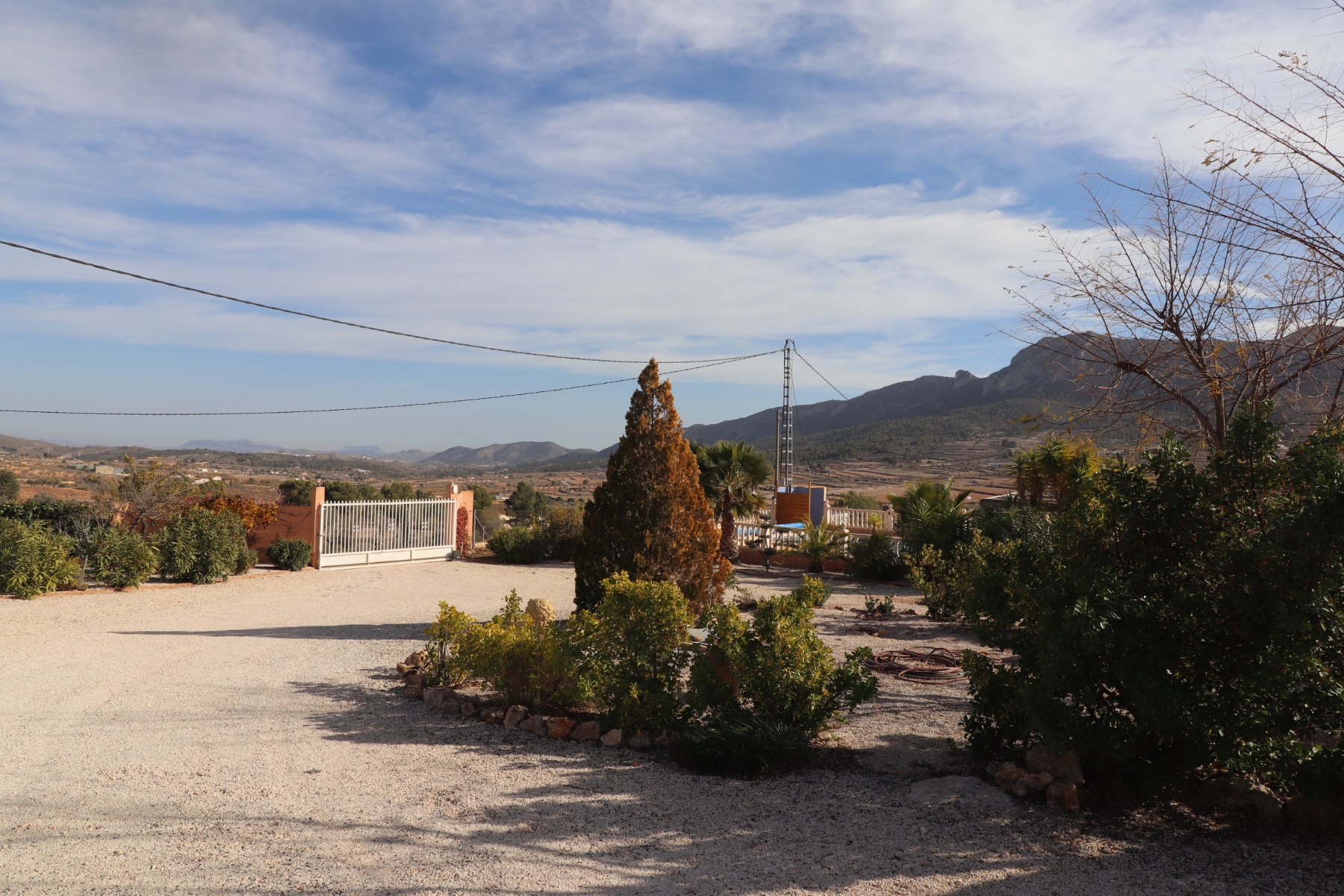 Sold - 4 Bedroom 2 Bathroom Villa in La Romana -  - Alicante