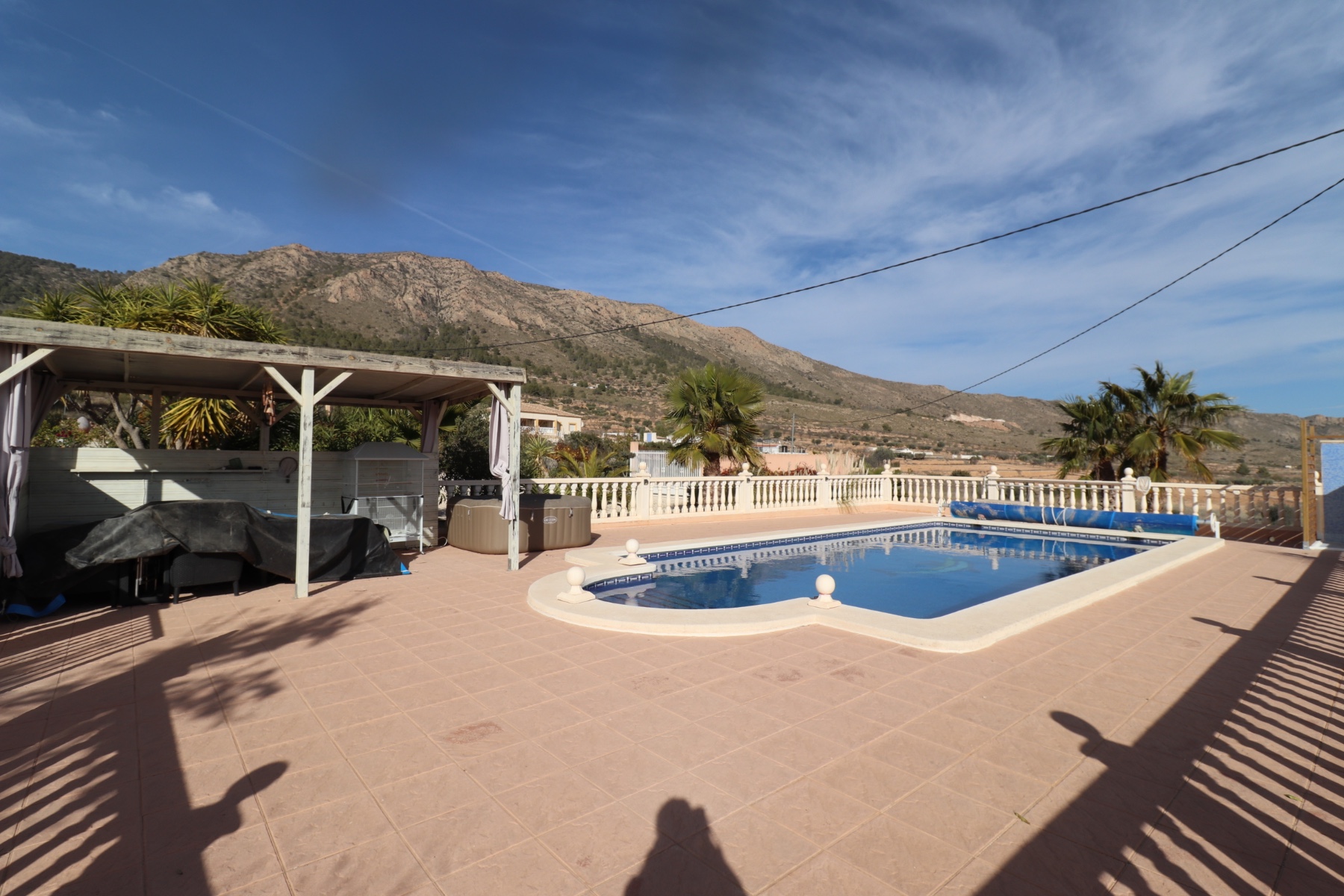 Sold - 4 Bedroom 2 Bathroom Villa in La Romana -  - Alicante