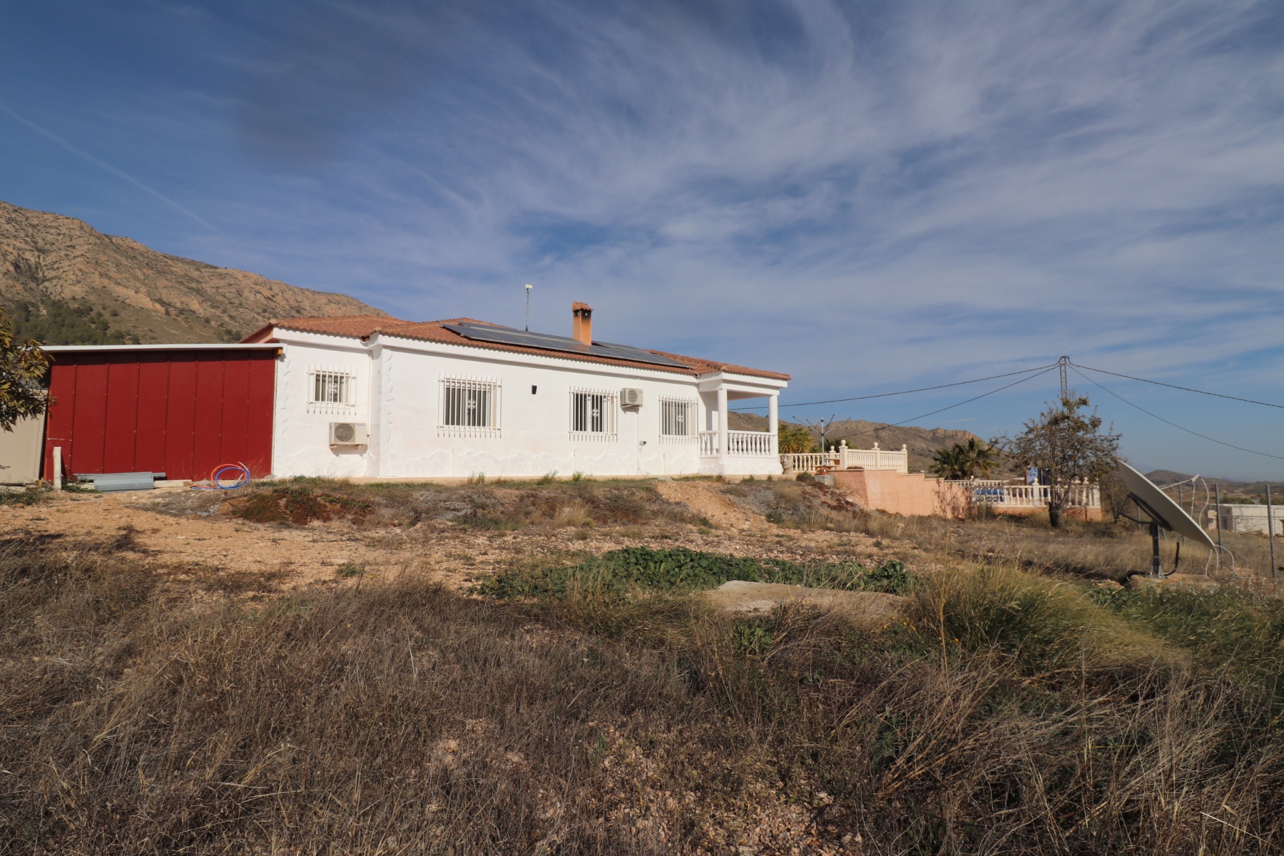 Sold - 4 Bedroom 2 Bathroom Villa in La Romana -  - Alicante