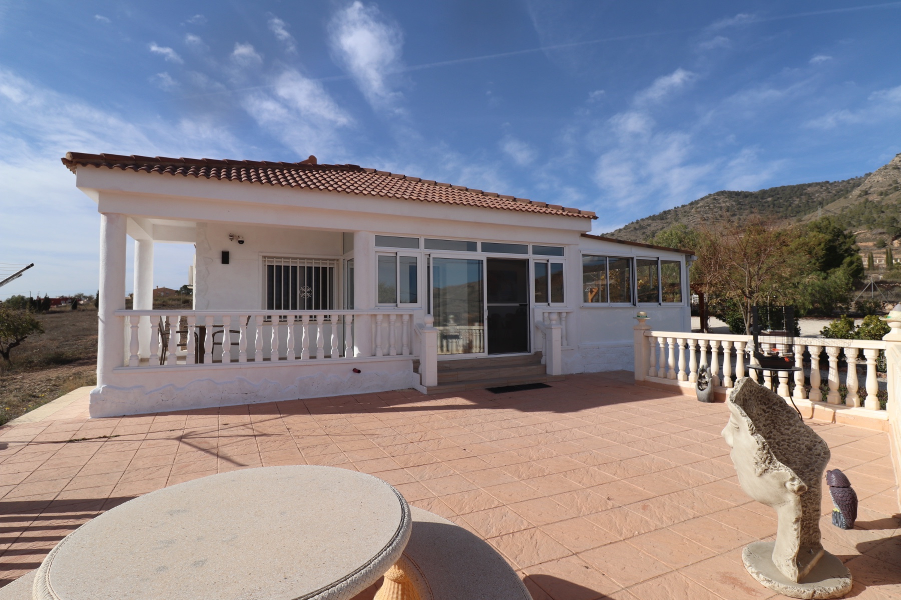 Sold - 4 Bedroom 2 Bathroom Villa in La Romana -  - Alicante