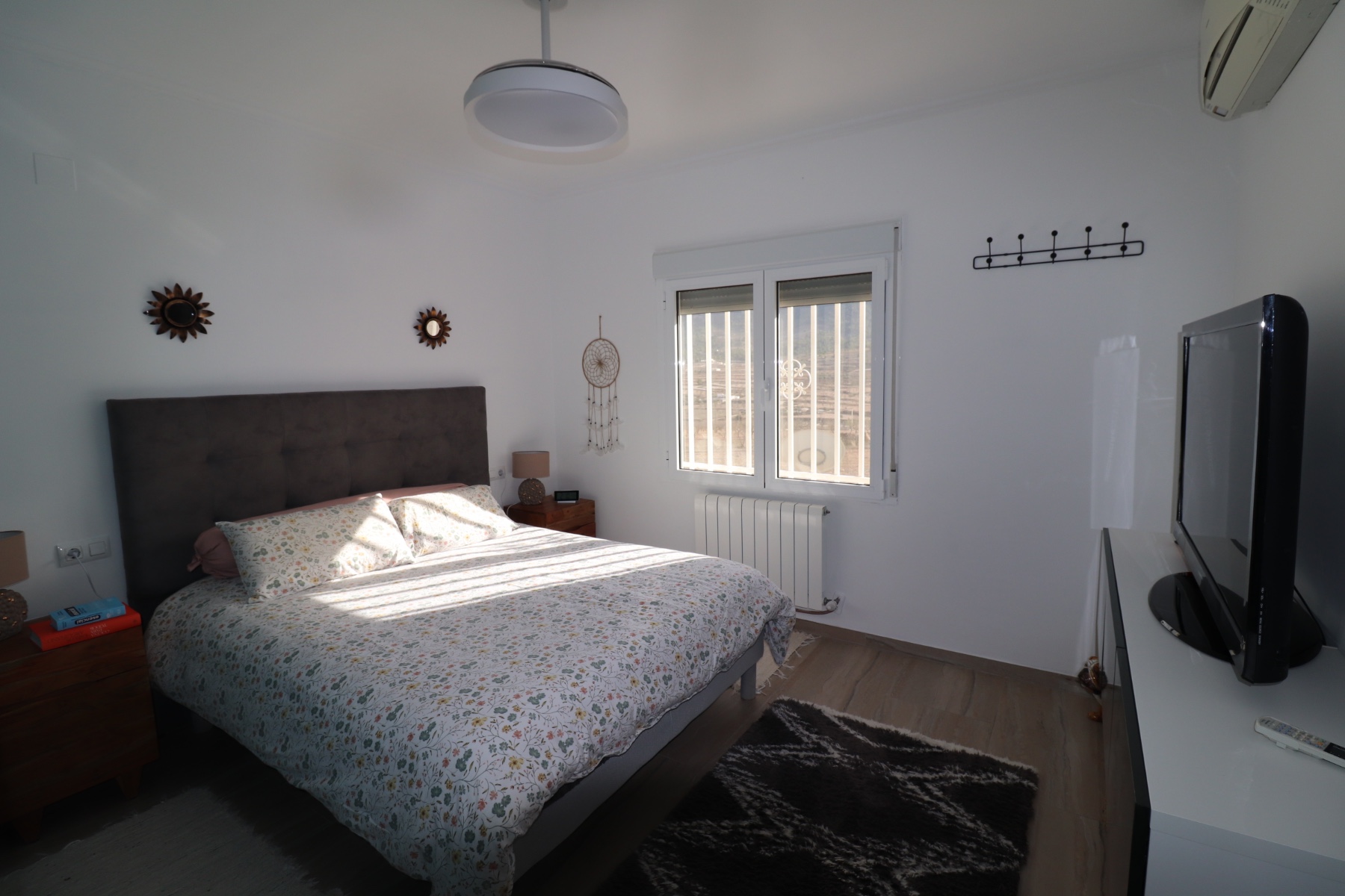 Sold - 4 Bedroom 2 Bathroom Villa in La Romana -  - Alicante