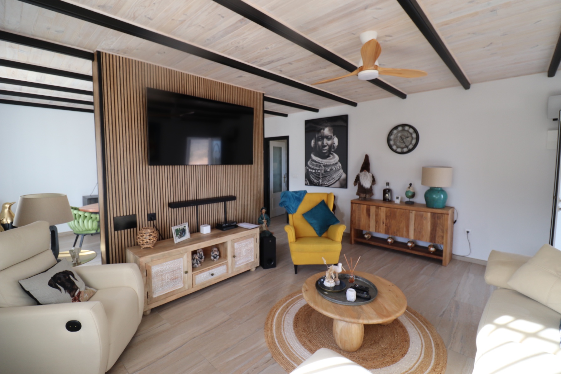 Sold - 4 Bedroom 2 Bathroom Villa in La Romana -  - Alicante