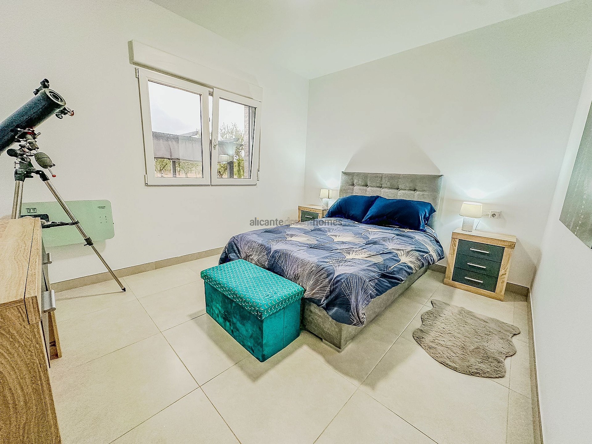 Resale - 3 Bedroom 2 Bathroom Villa in Pinoso -  - Alicante