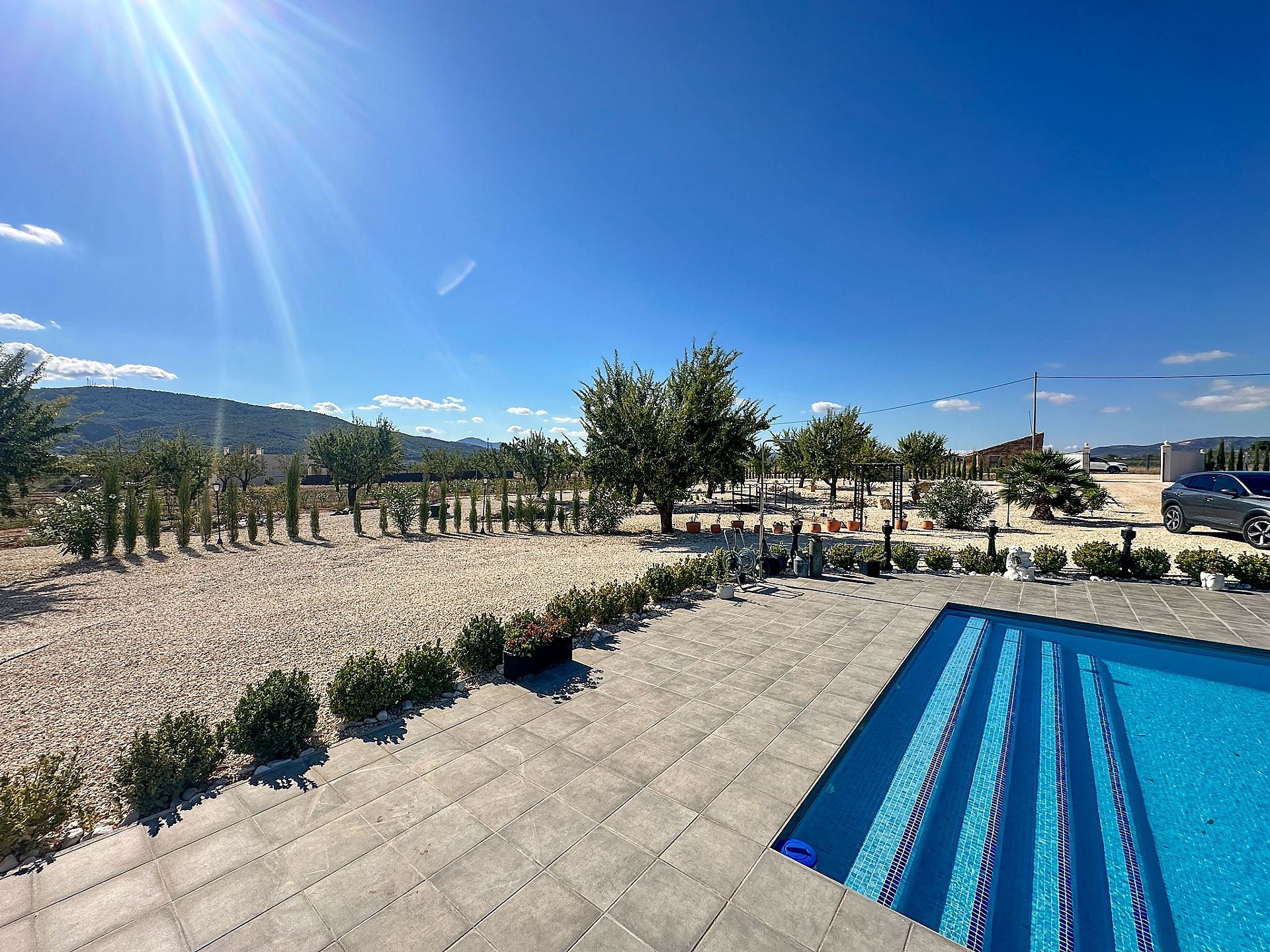 Resale - 3 Bedroom 2 Bathroom Villa in Pinoso -  - Alicante