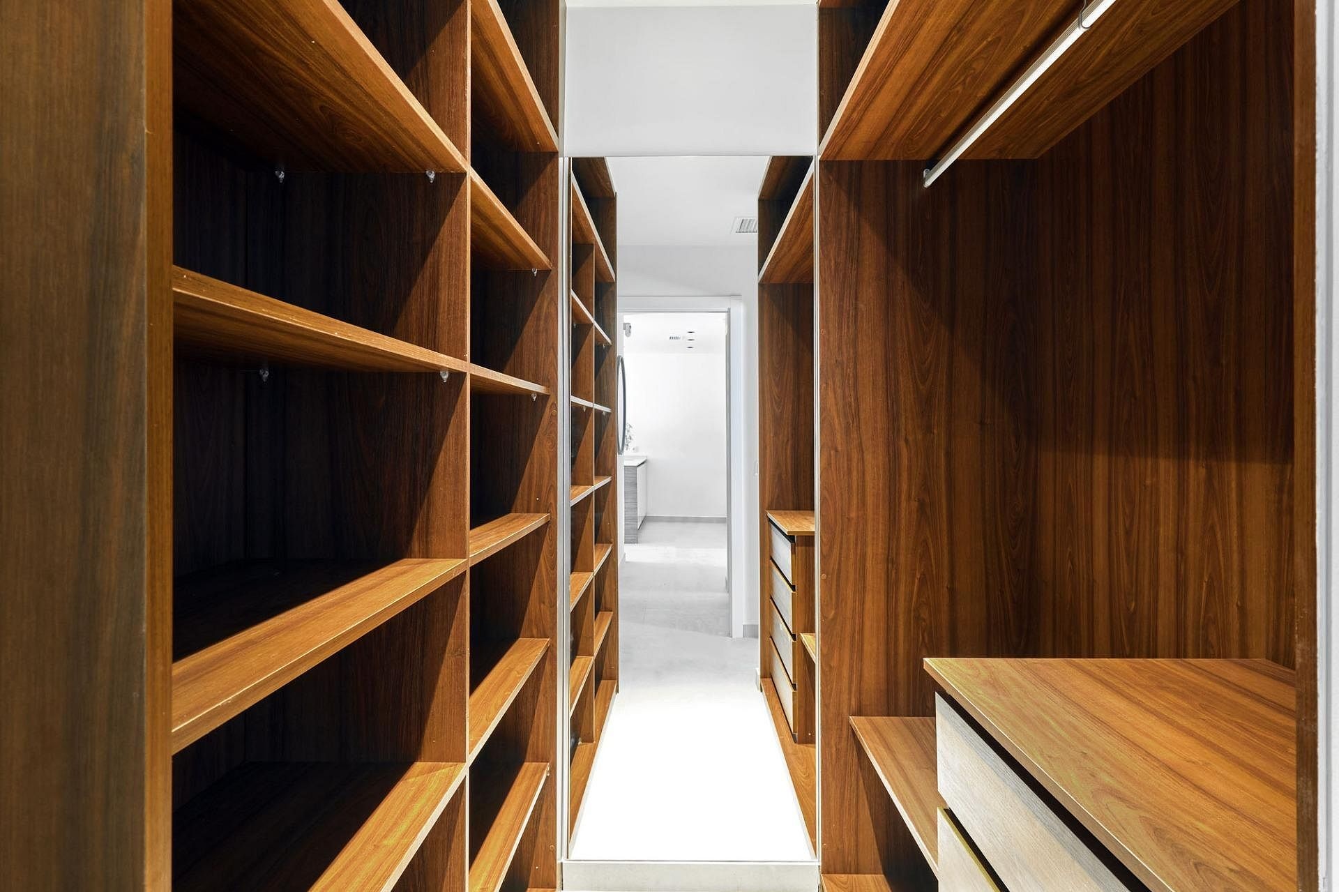 Resale - 2 Bedroom 2 Bathroom Apartment in Torrevieja - , Torrevieja, Alicante, Spain - Alicante