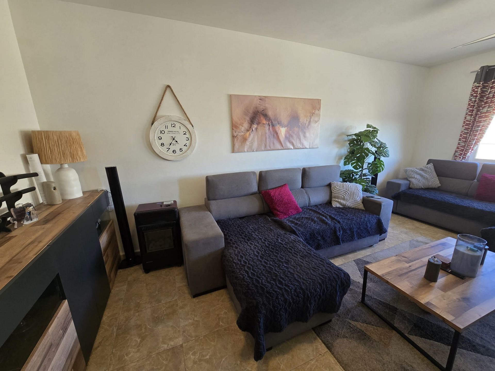 Resale - 3 Bedroom 2 Bathroom Apartment in Fortuna -  - Murcia