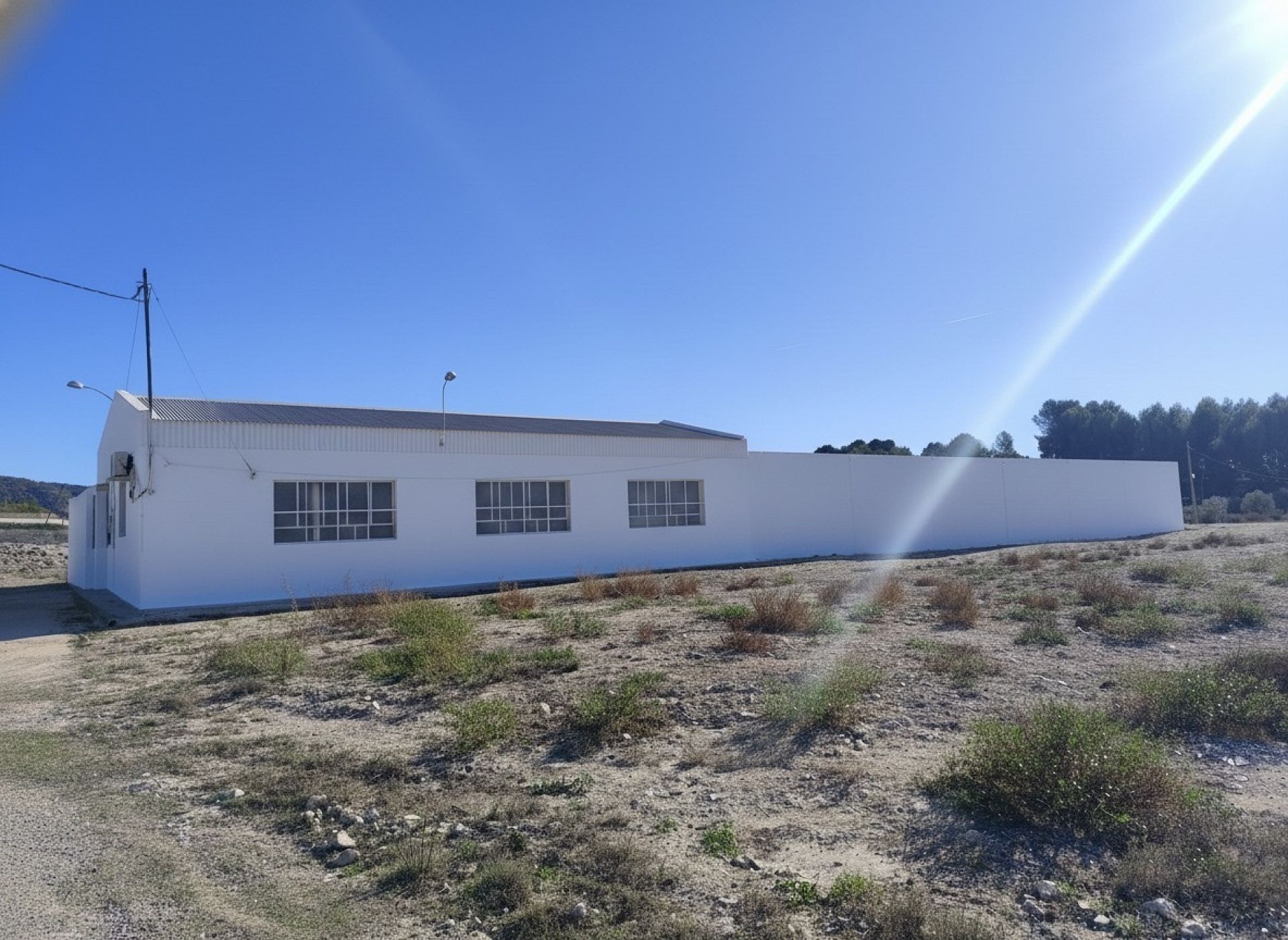 Resale - 1 Bathroom Commercial in Sax -  - Alicante