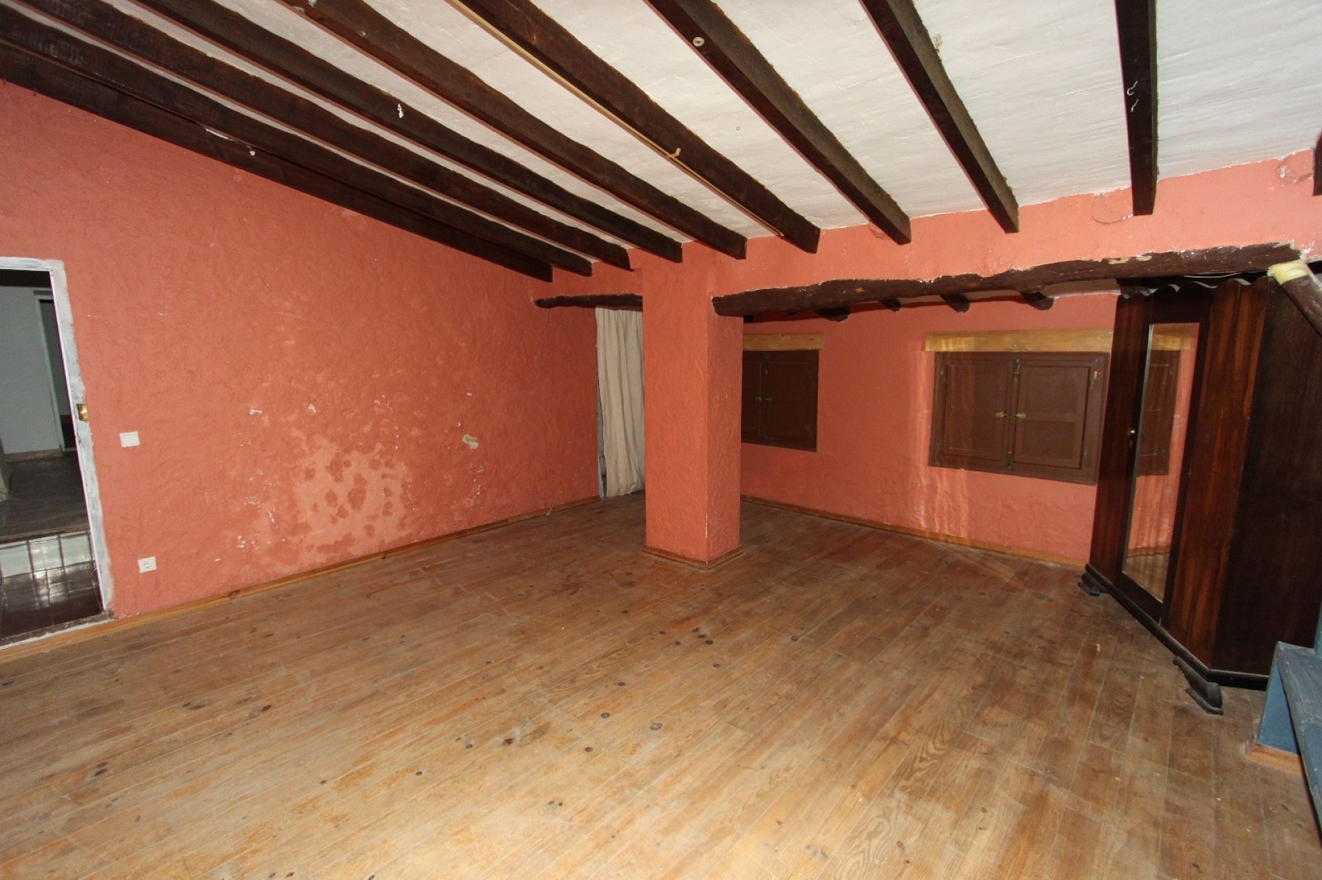 Resale - 7 Bedroom 3 Bathroom Country house in Monóvar -  - Alicante