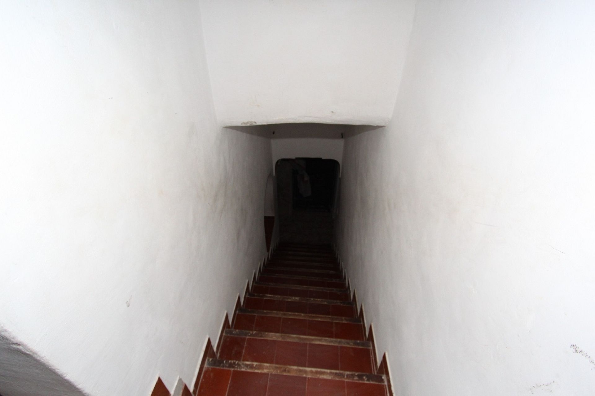 Resale - 7 Bedroom 3 Bathroom Country house in Monóvar -  - Alicante