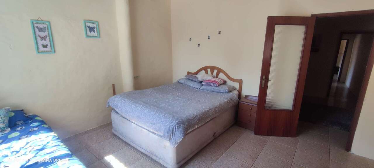 Resale - 6 Bedroom 3 Bathroom Semi-detached in Monóvar - , Monóvar, Alicante, Spain - Alicante