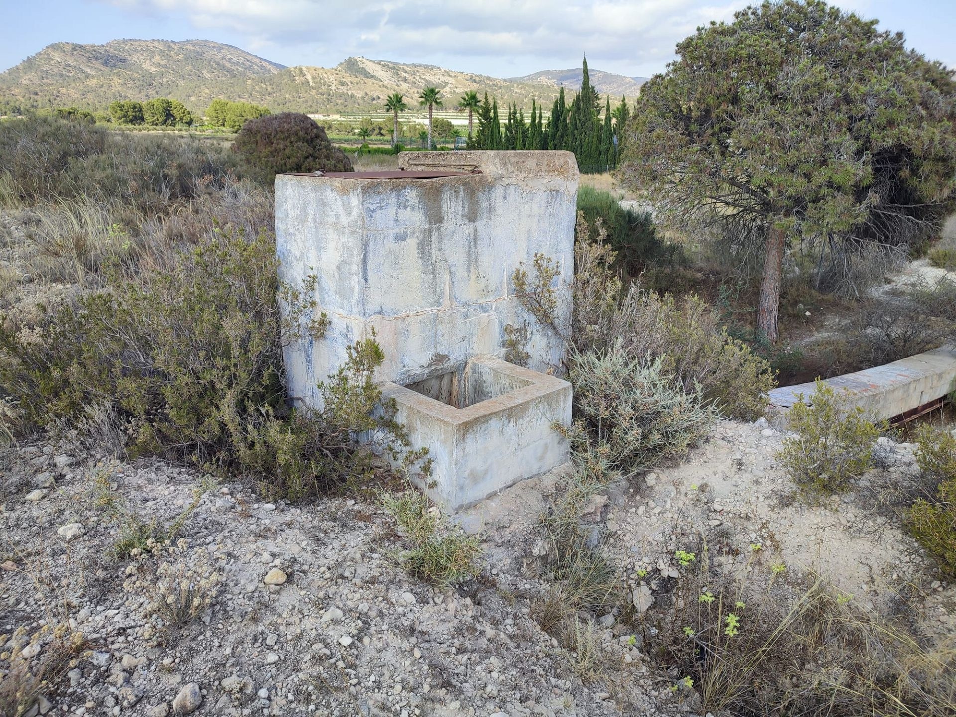 Resale - Land in Sax -  - Alicante