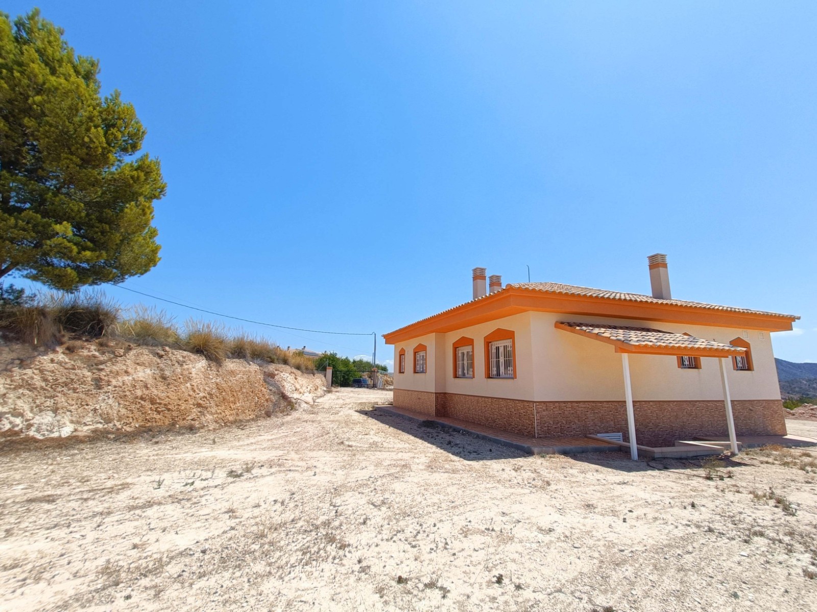 Resale - 3 Bedroom 2 Bathroom Villa in Macisvenda -  - Murcia